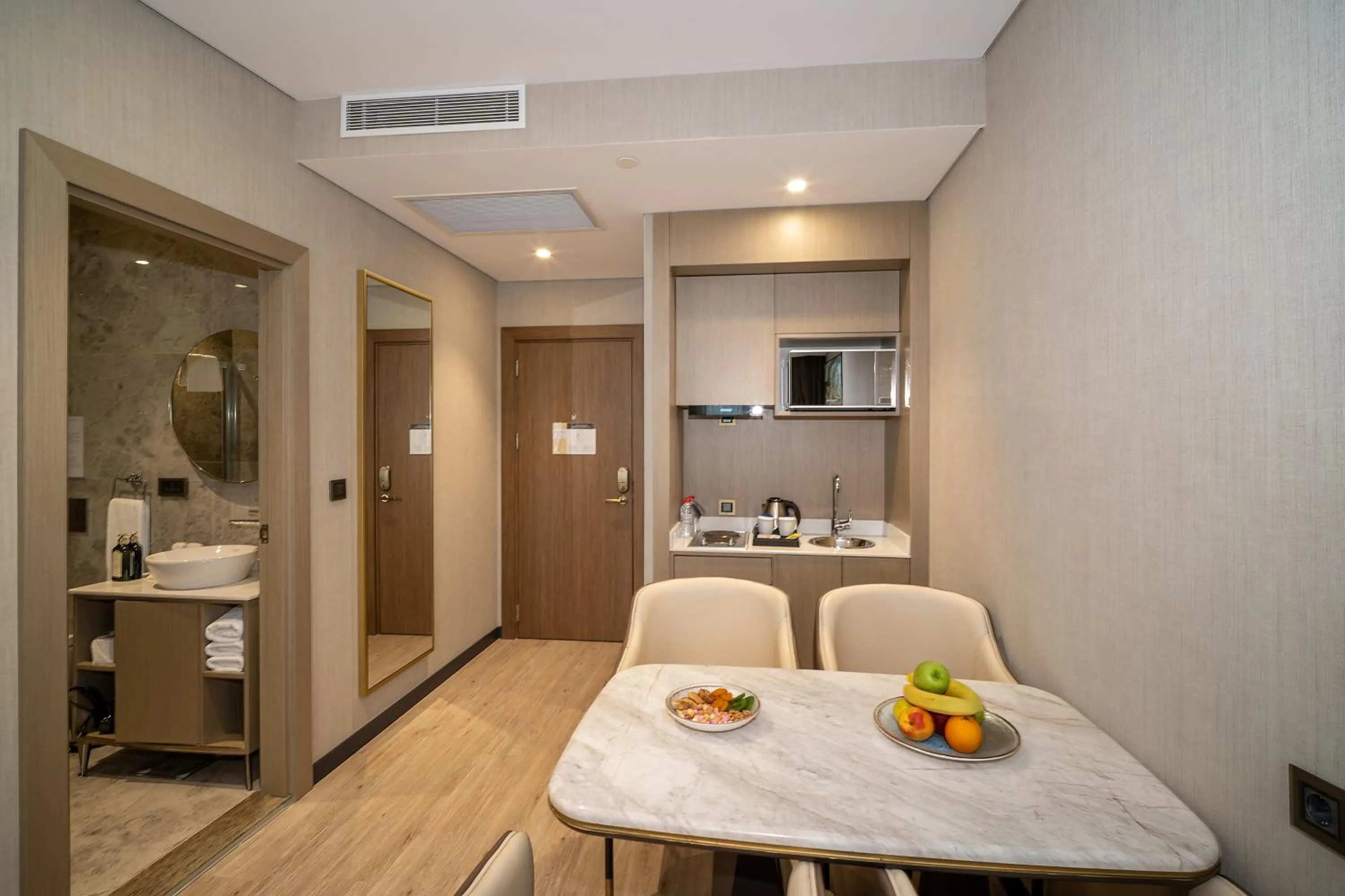 Rayelin Hotel Old Town