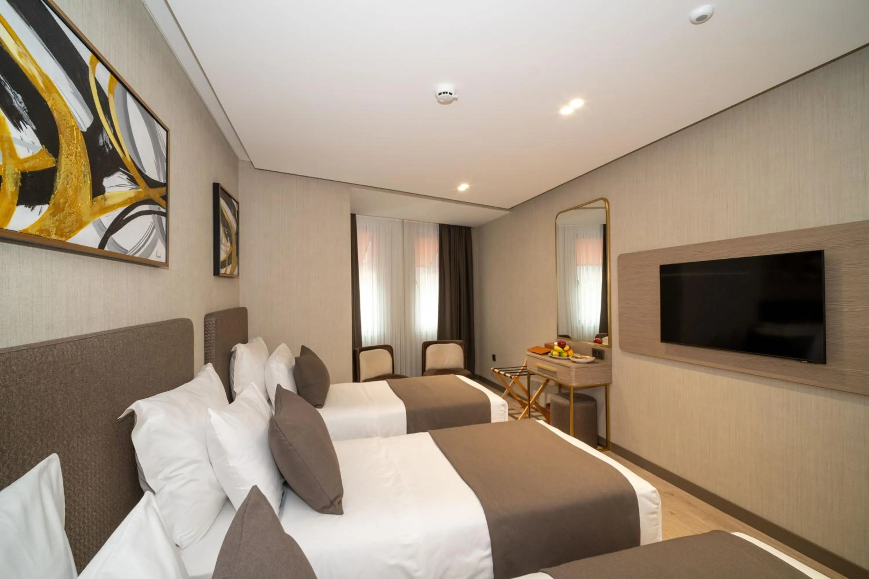 Bed in Rayelin Hotel Old Town