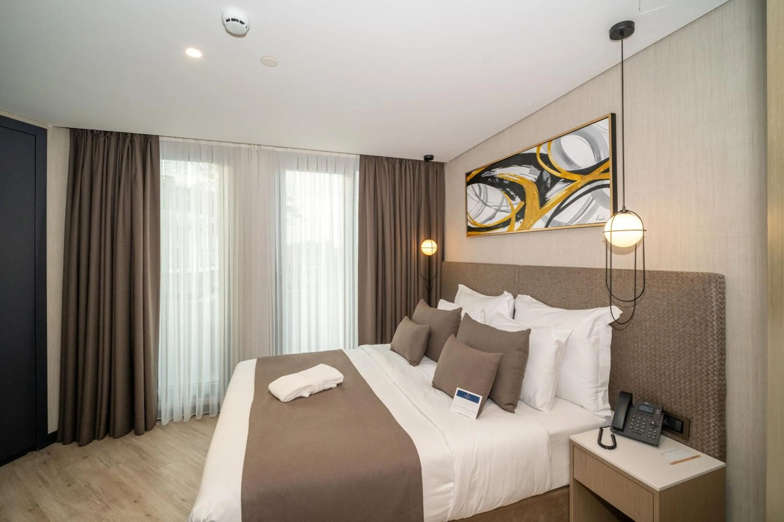 Bed in Rayelin Hotel Old Town