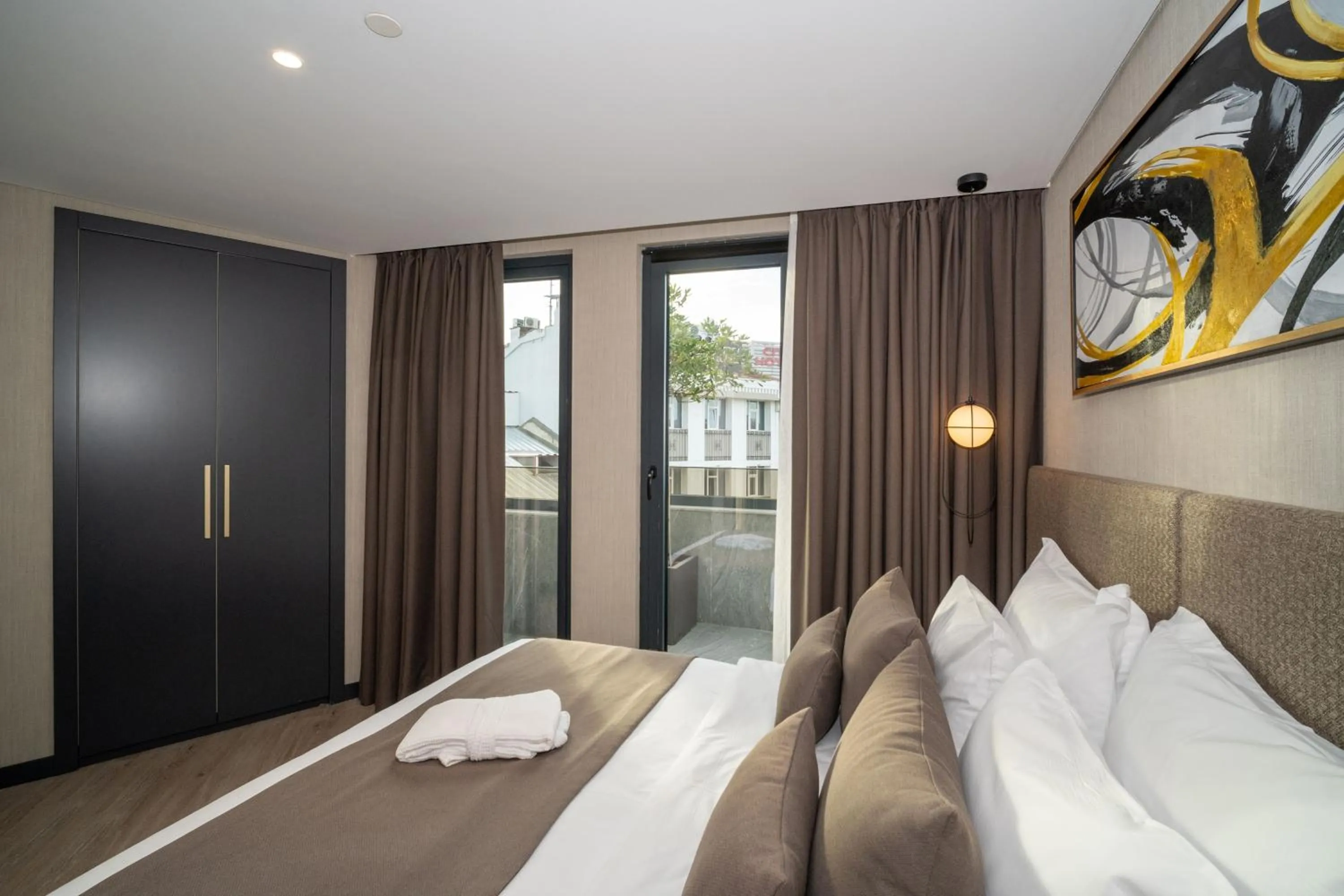 Bed in Rayelin Hotel Old Town