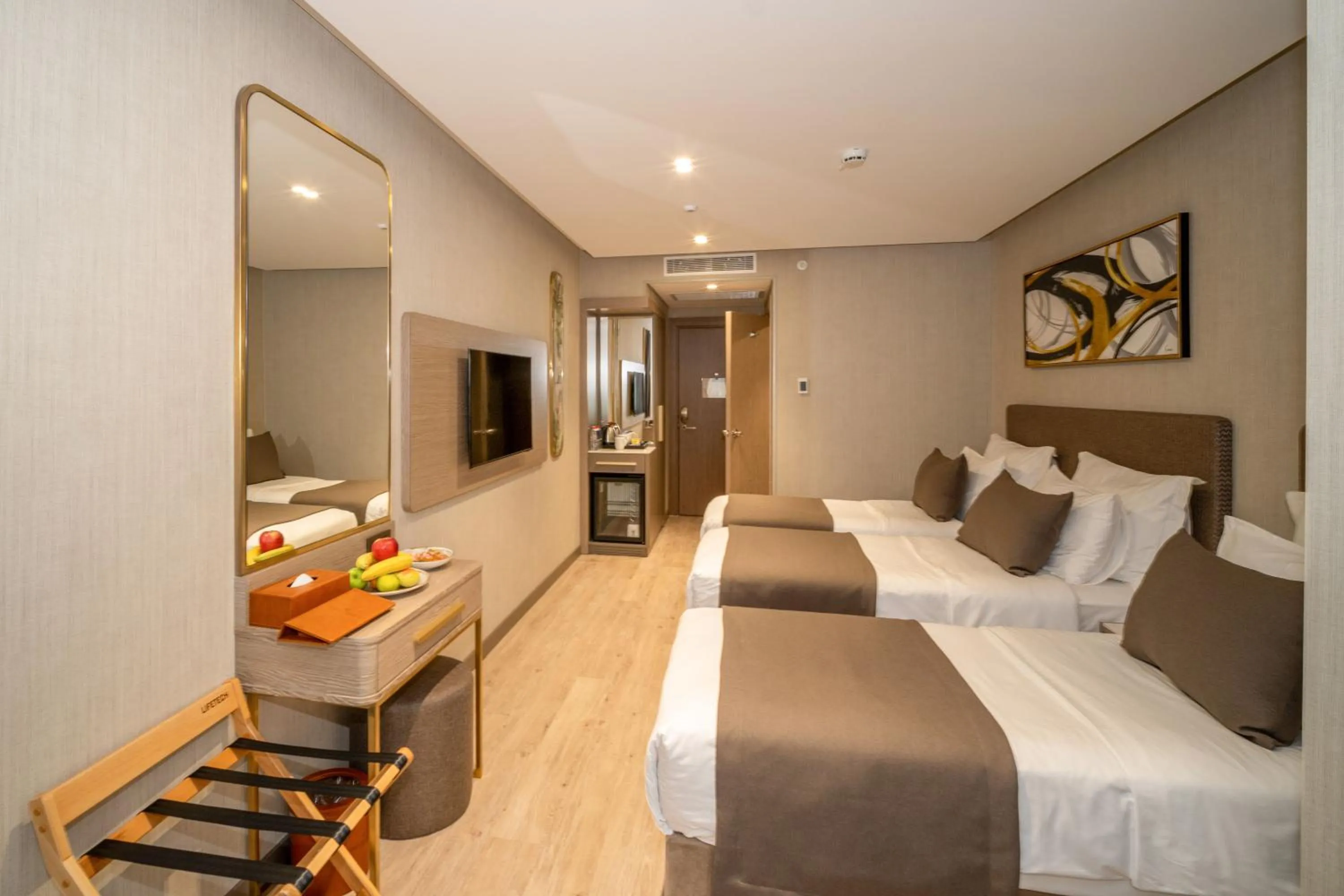 Bed in Rayelin Hotel Old Town