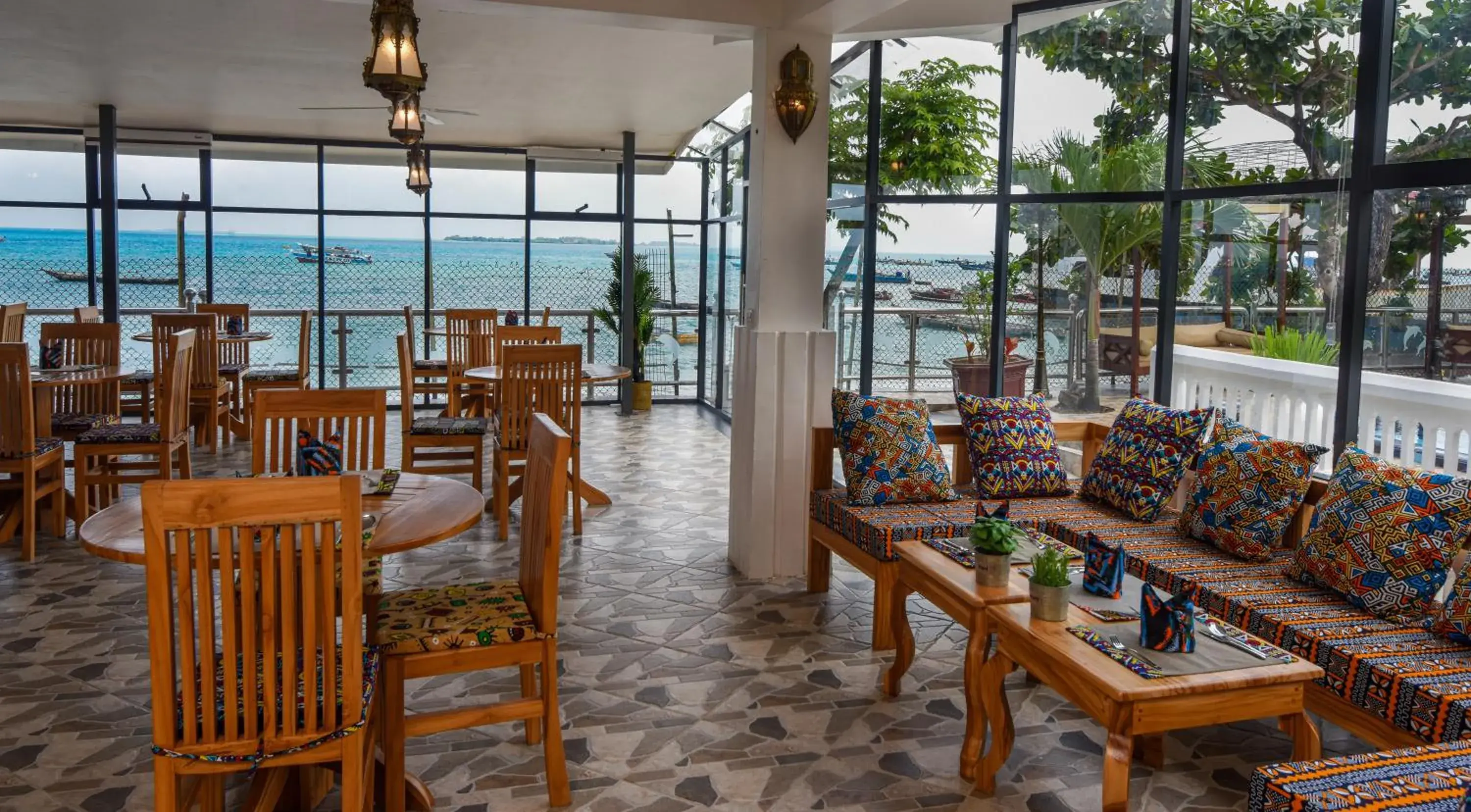 Restaurant/places to eat in Zanzibar View Hotel Restaurant/places to eat in Zanzibar View Hotel