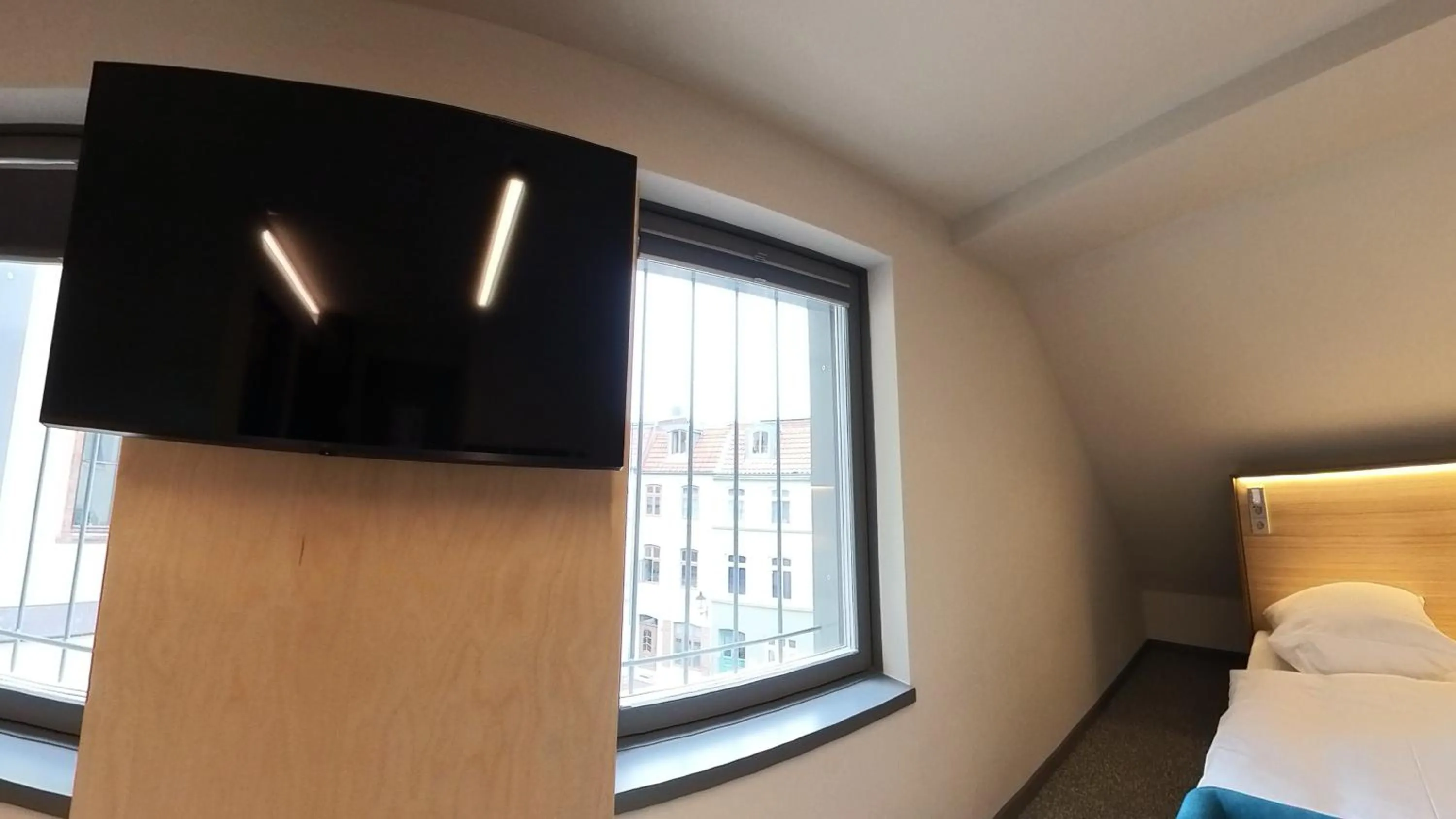 TV and multimedia, Bed in Das Kittchen