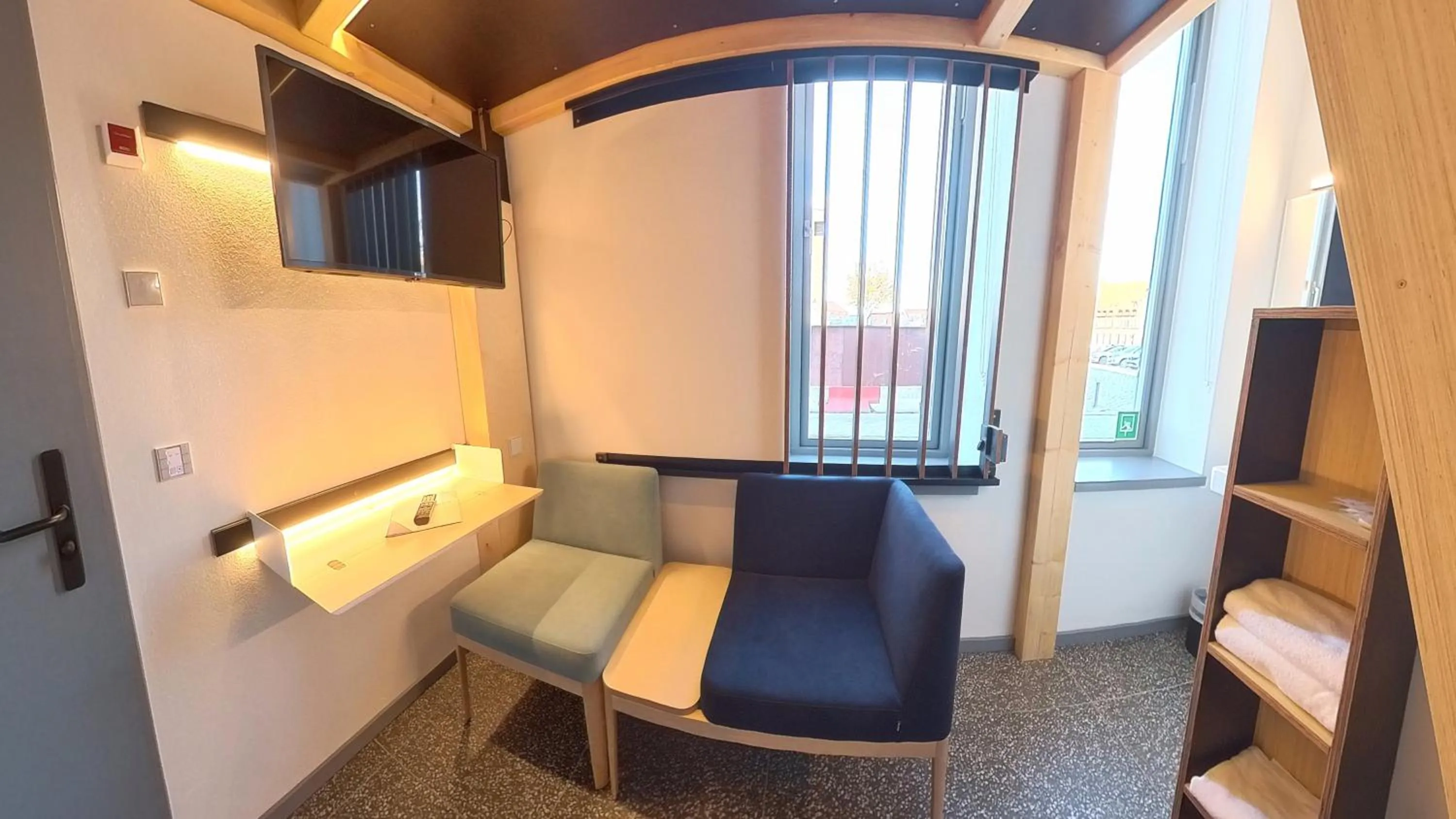 Photo of the whole room in Das Kittchen