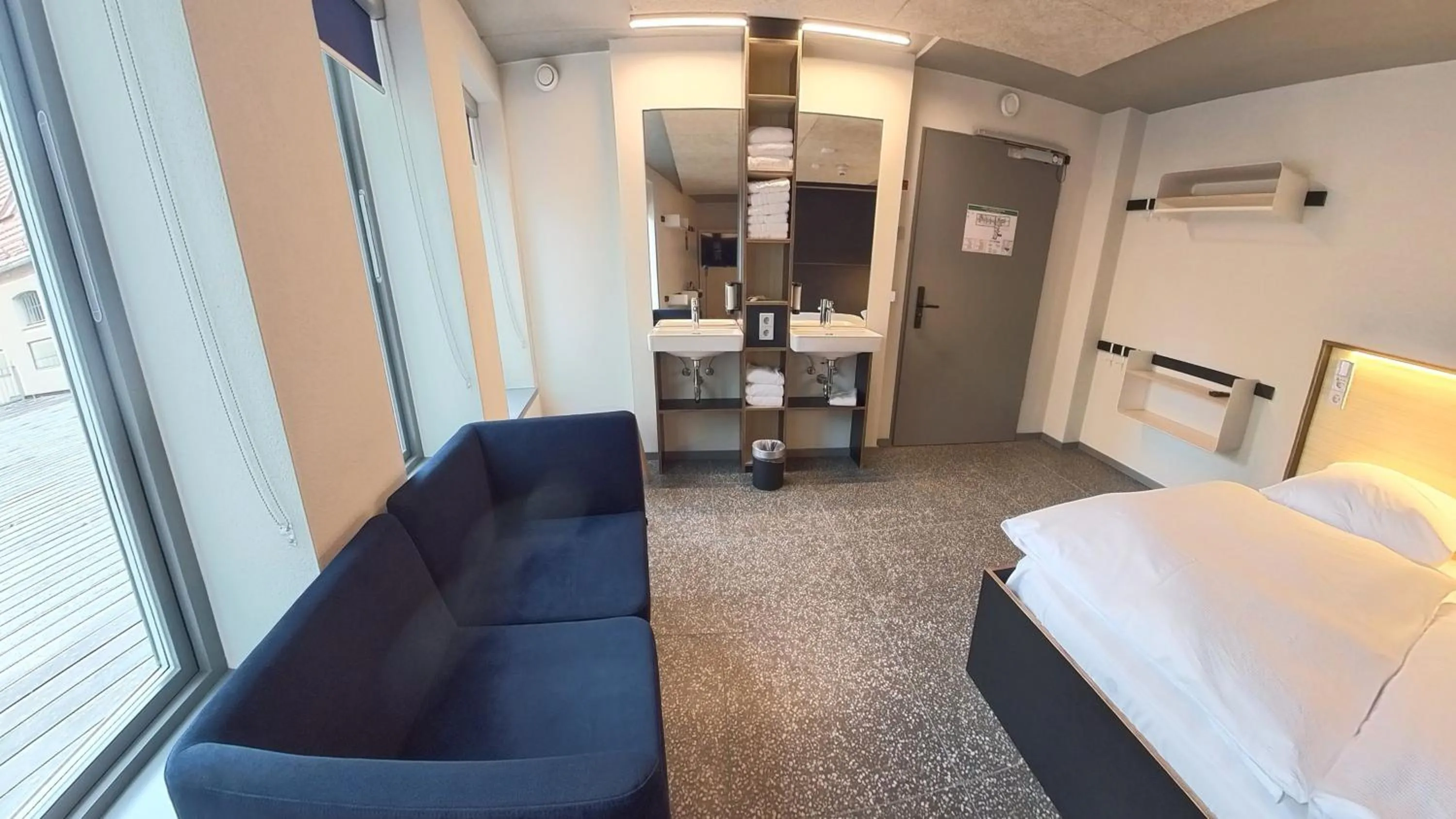 Photo of the whole room, Bed in Das Kittchen