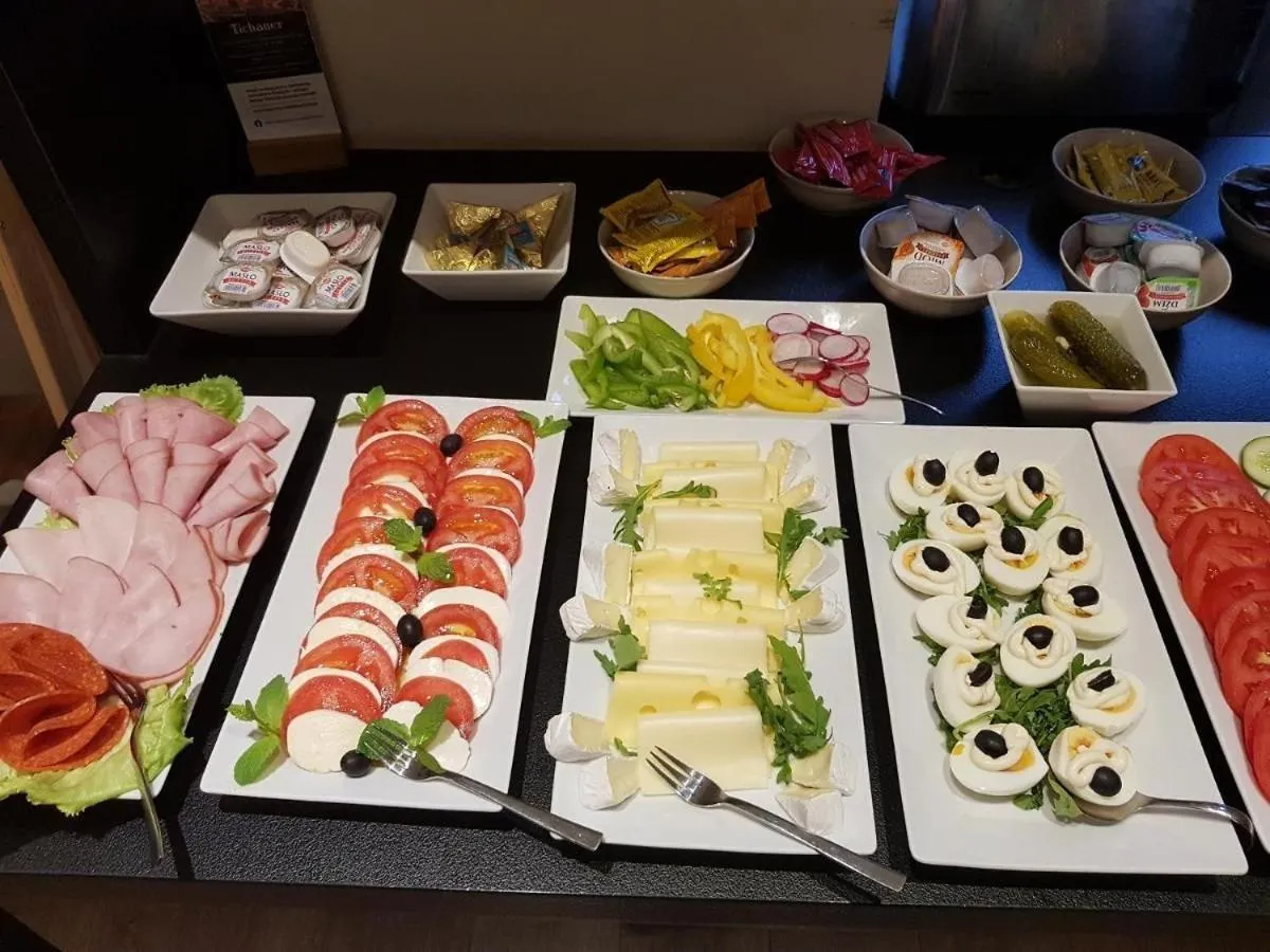 Buffet breakfast in Albergo KOLODZIEJ