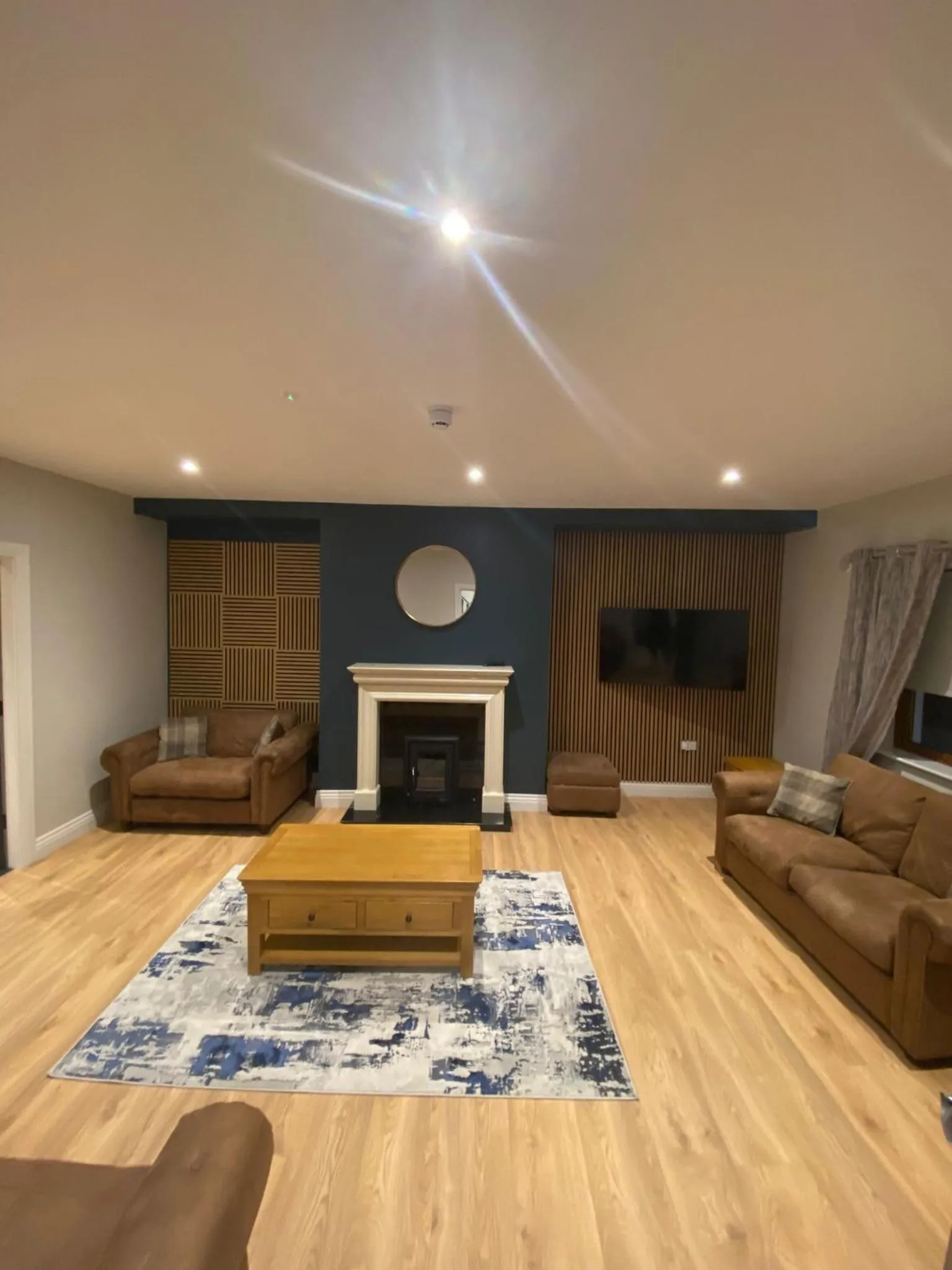 Dining area in Dromod suites