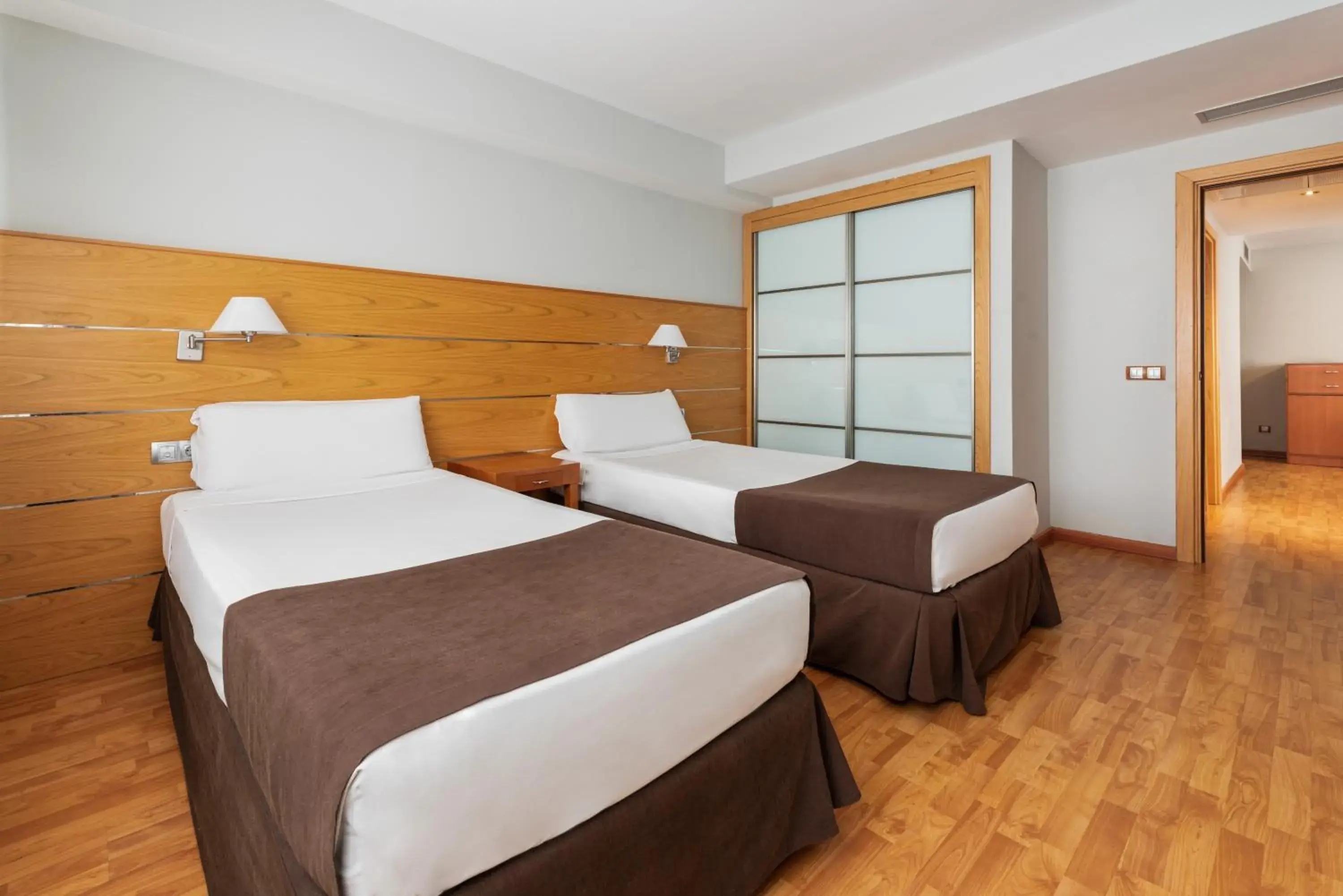 Photo of the whole room, Bed in Exe Las Palmas Photo of the whole room, Bed in Exe Las Palmas