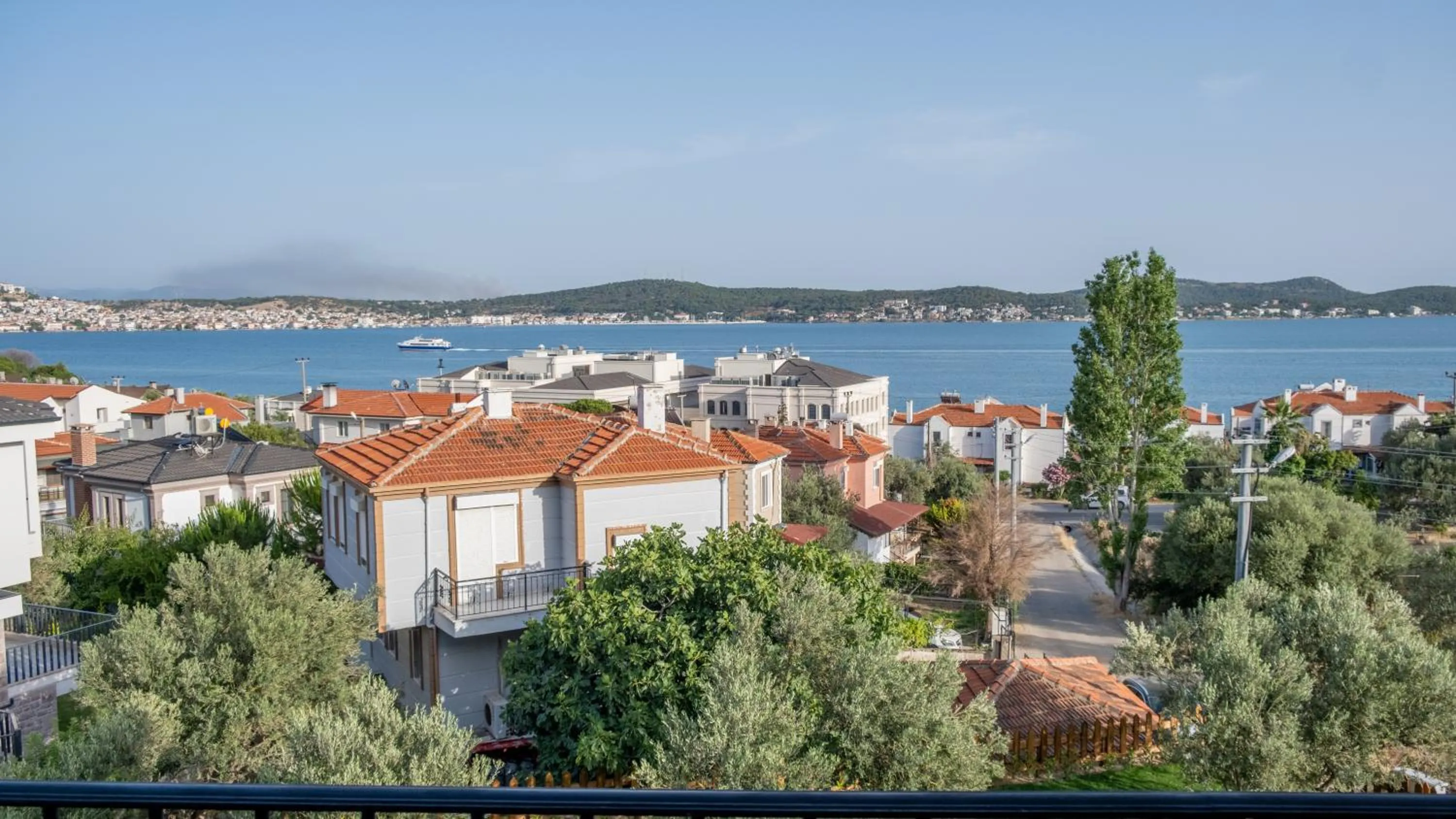 Sea view in Cunda Nisa Otel
