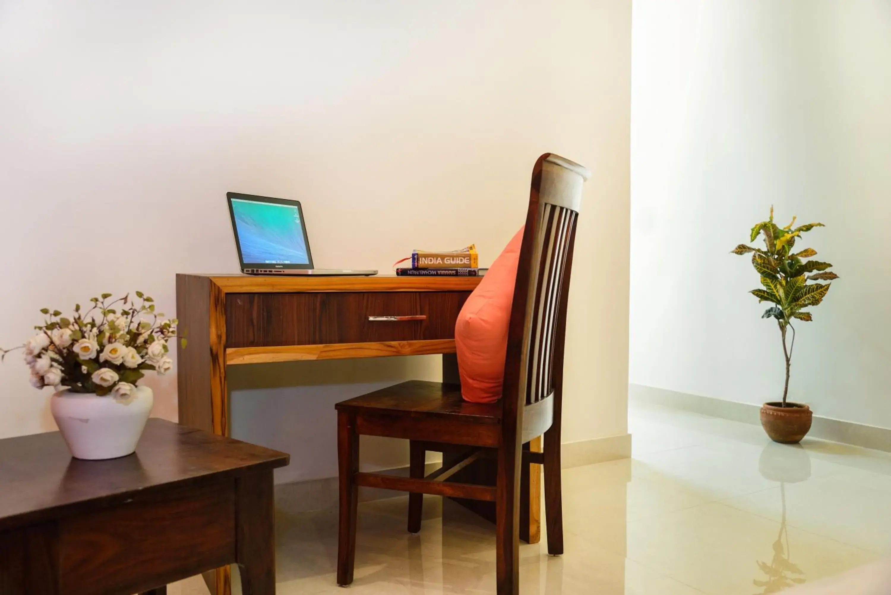 Living room in Zostel Jaipur Living room in Zostel Jaipur