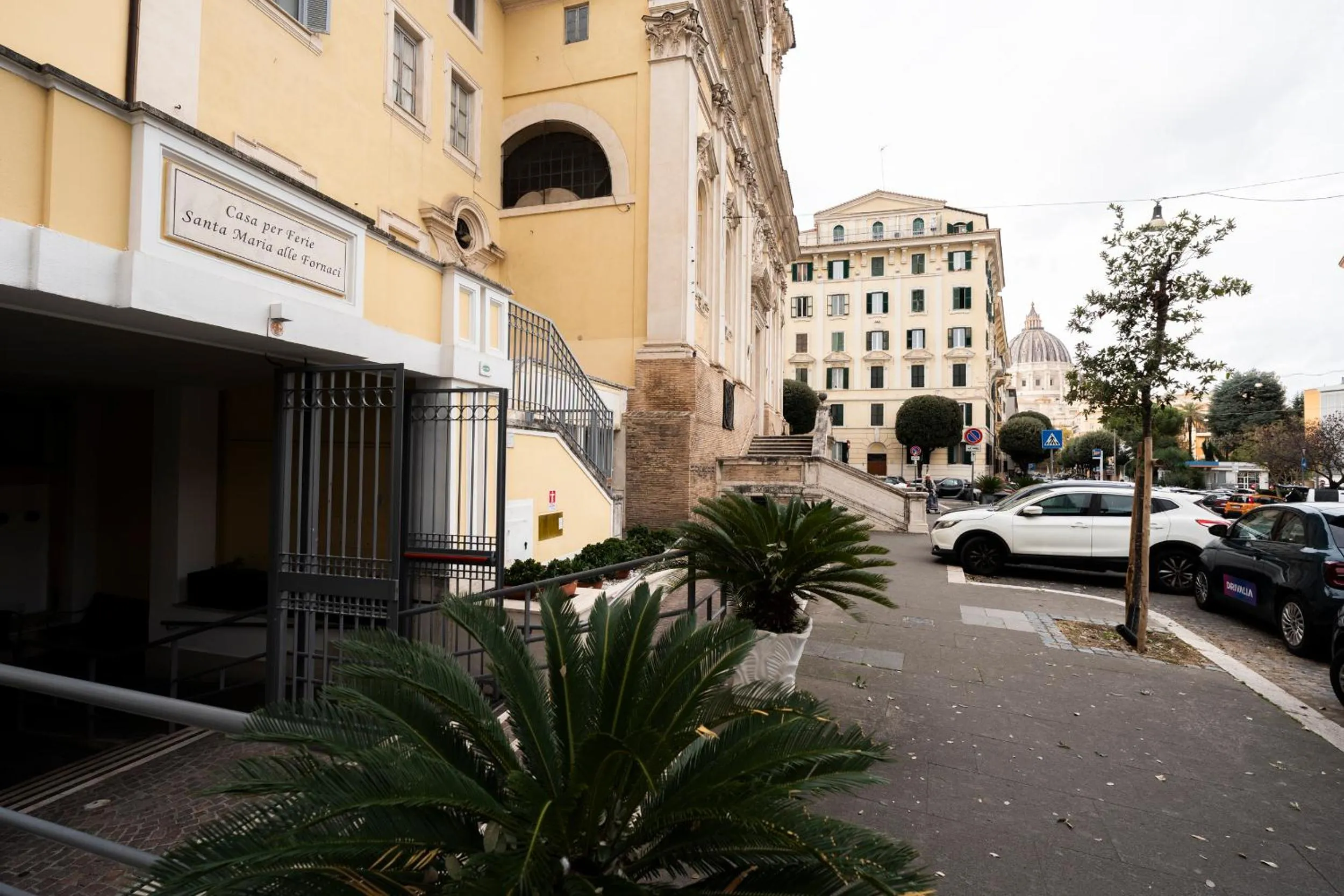 Property building in Casa per Ferie Santa Maria alle Fornaci