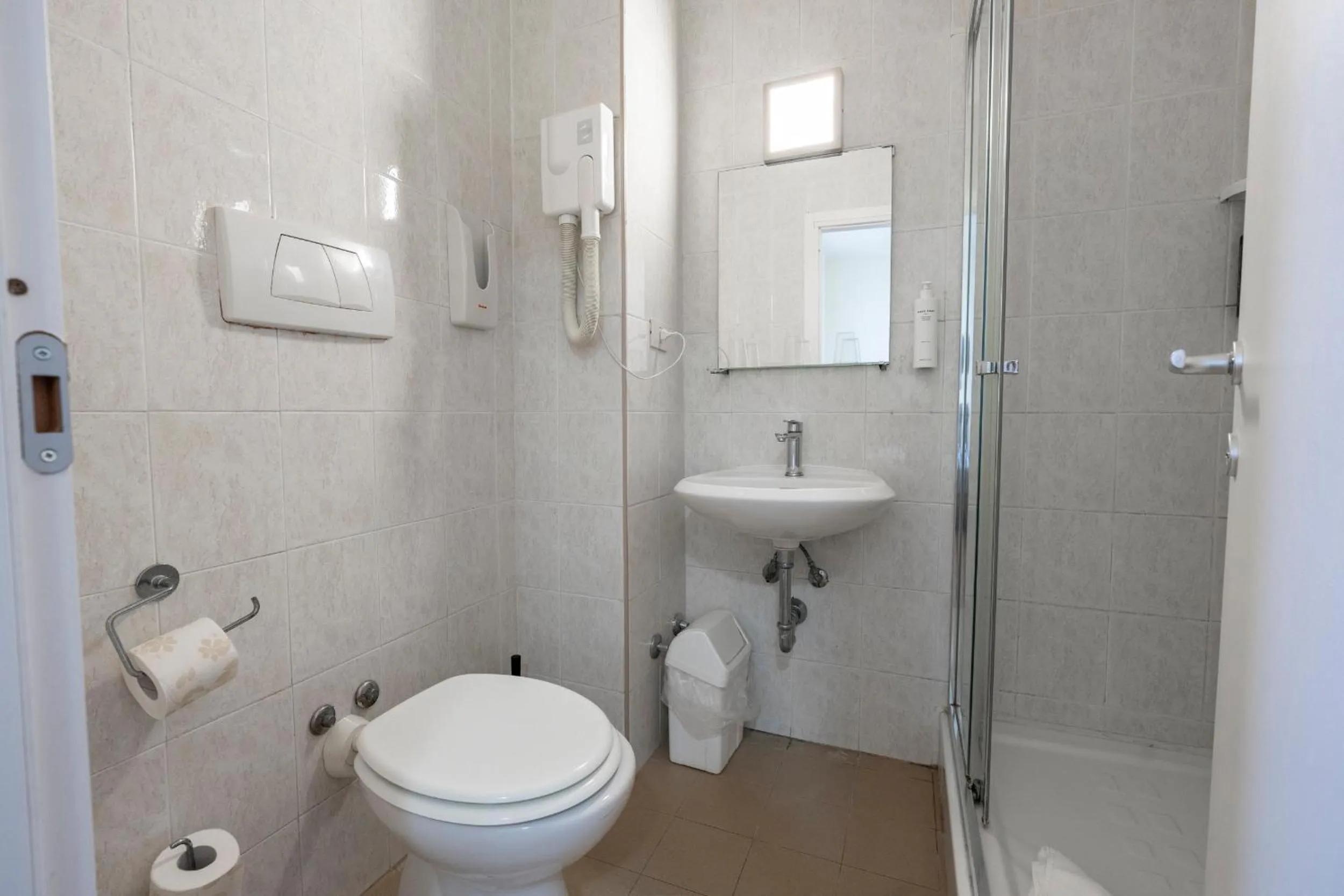 Shower in Casa per Ferie Santa Maria alle Fornaci