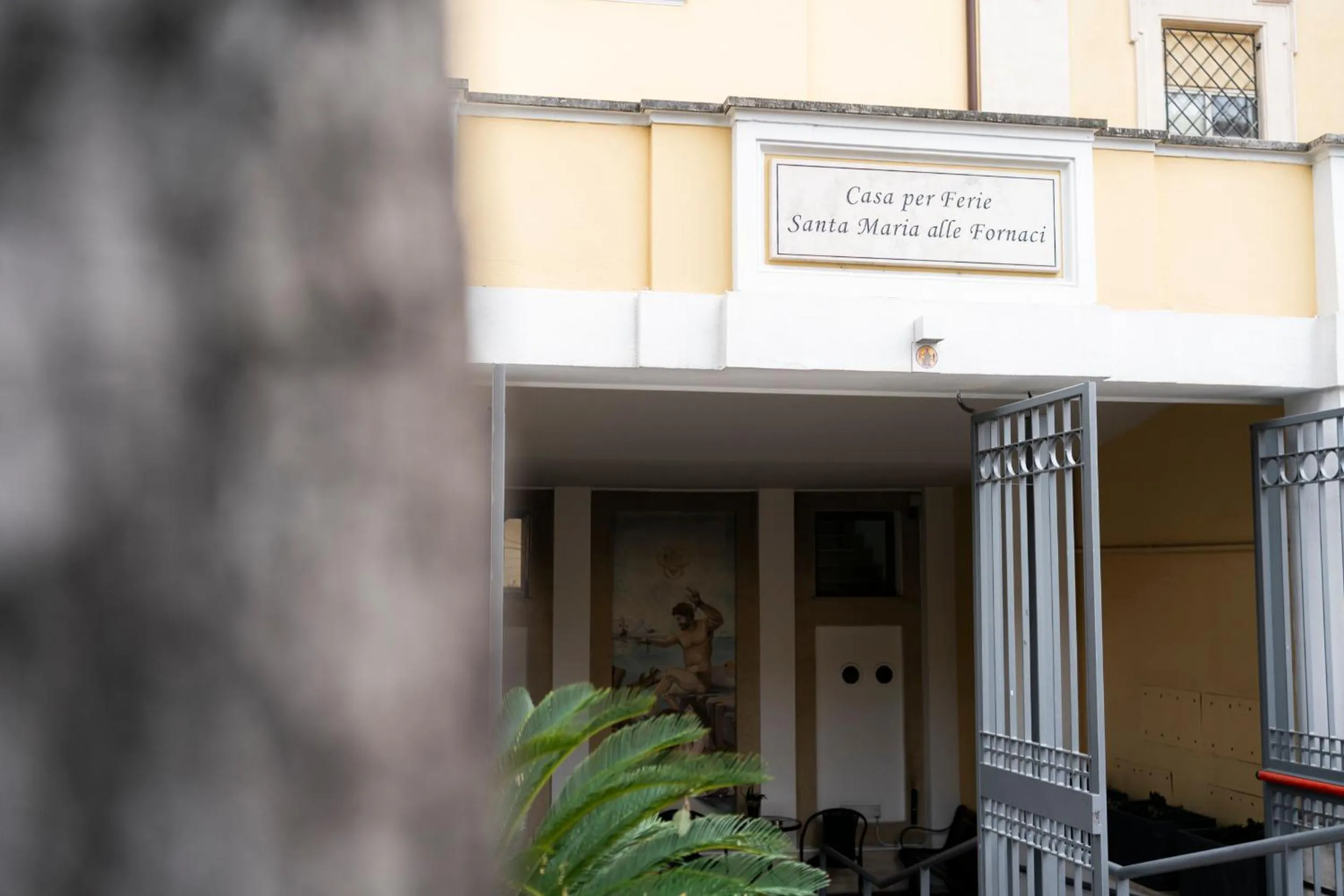 Property building in Casa per Ferie Santa Maria alle Fornaci