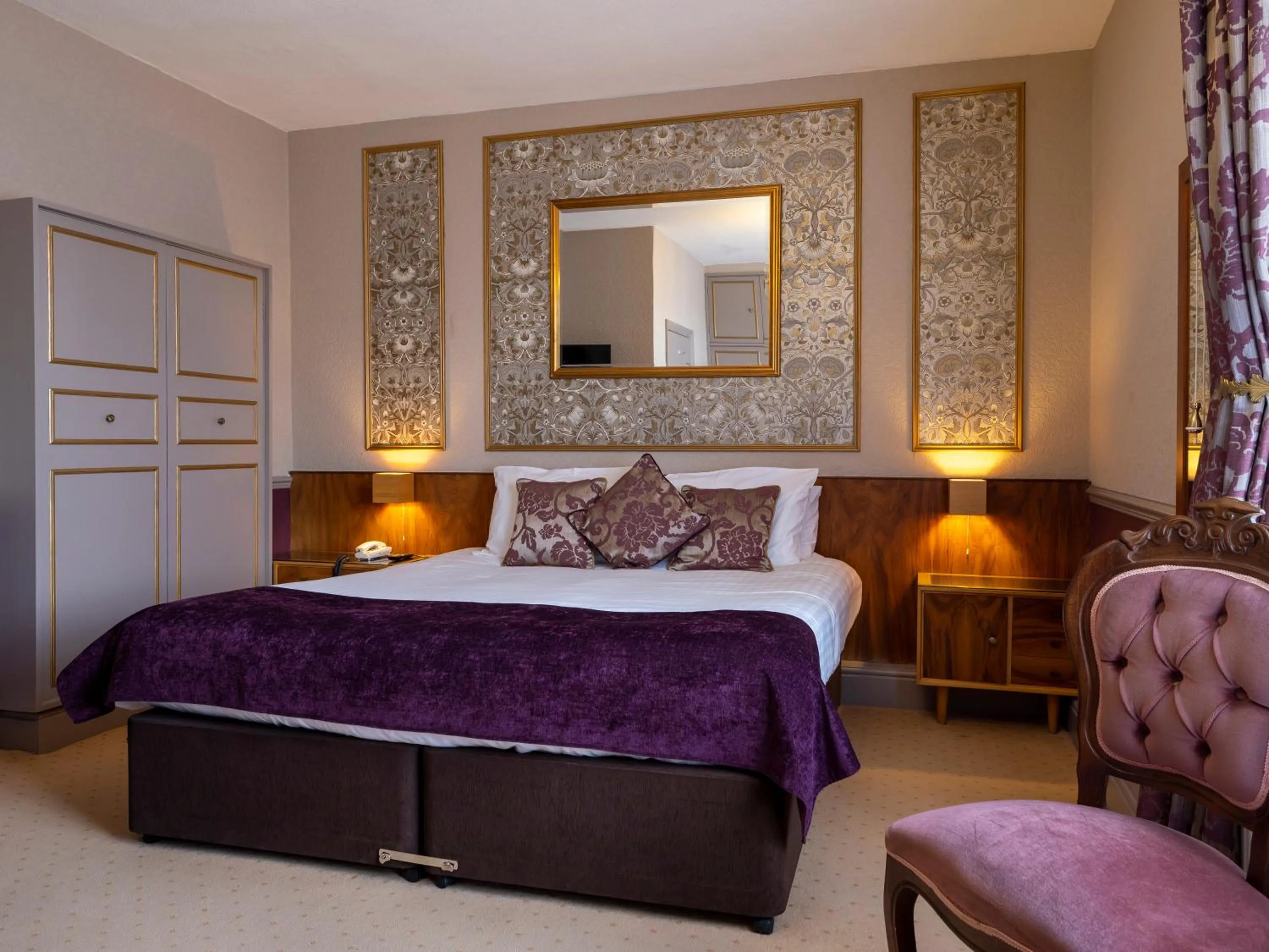 Bed in The Bulkeley Hotel