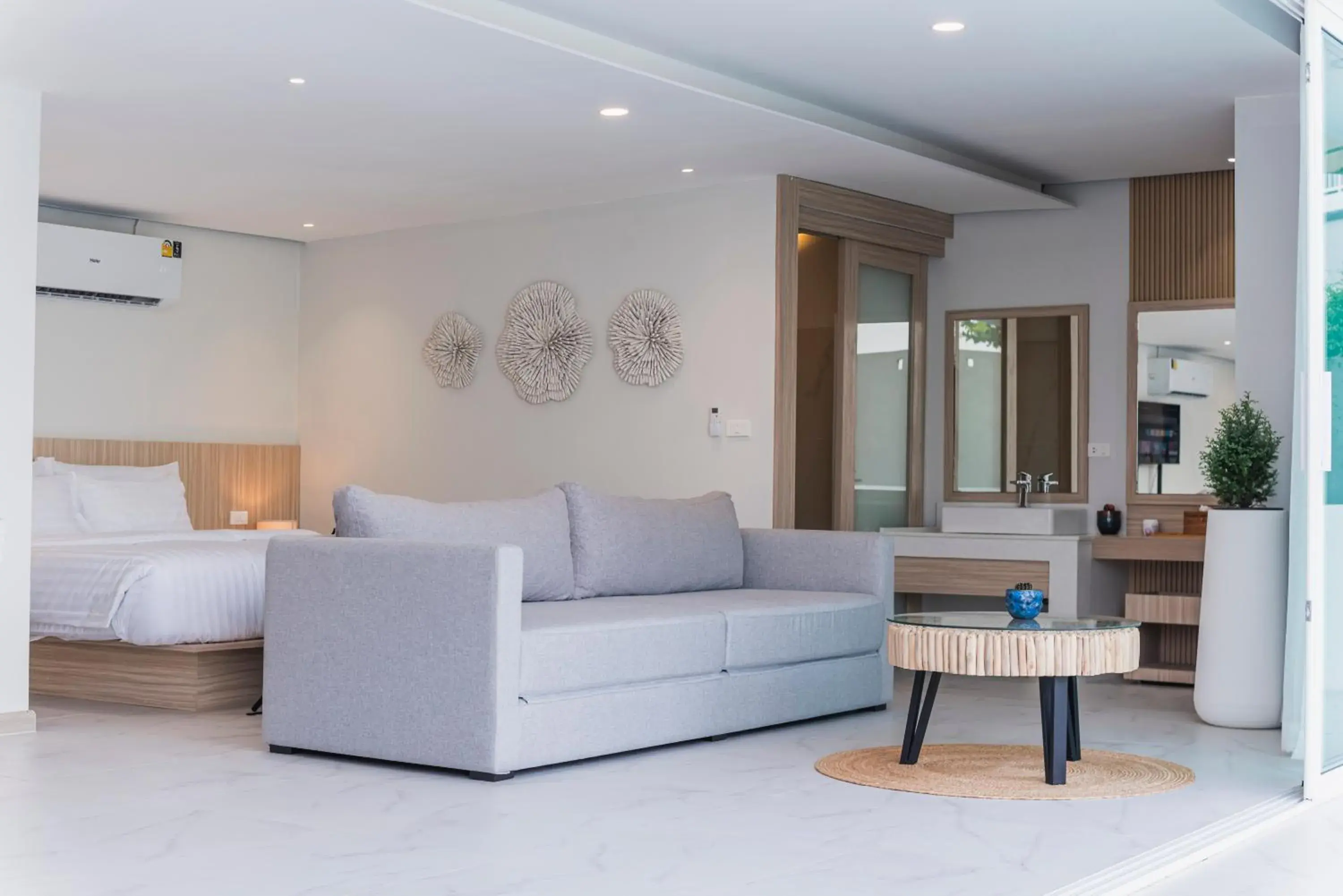 Seating area, Bed in Replay Pool Villa Seating area, Bed in Replay Pool Villa