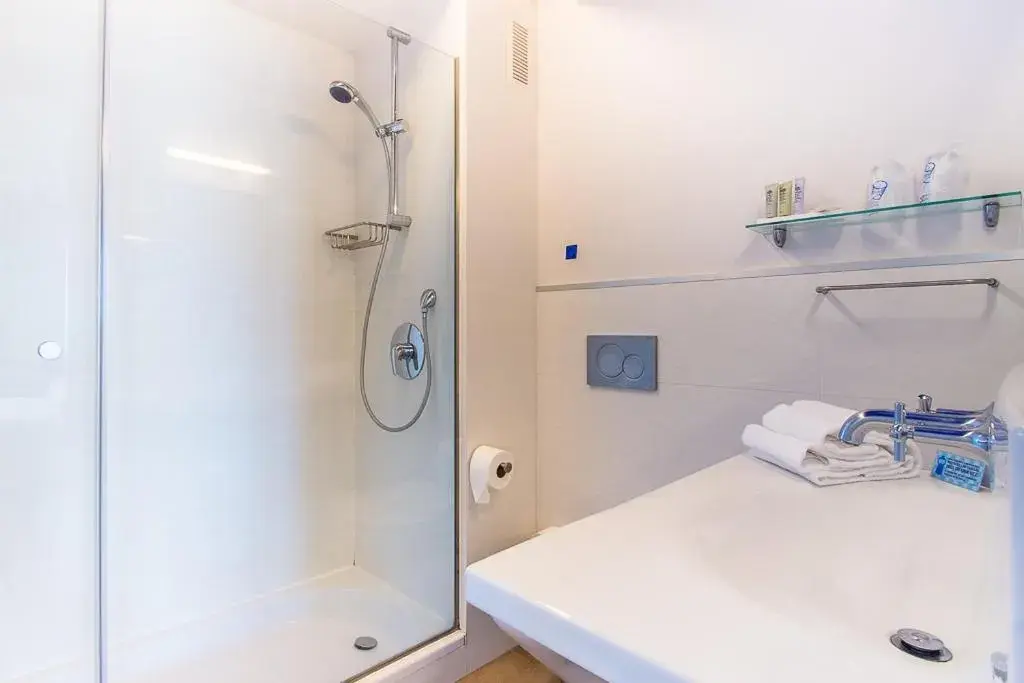 Double or Twin Room with Sea View in Hotel Meridional Double or Twin Room with Sea View in Hotel Meridional