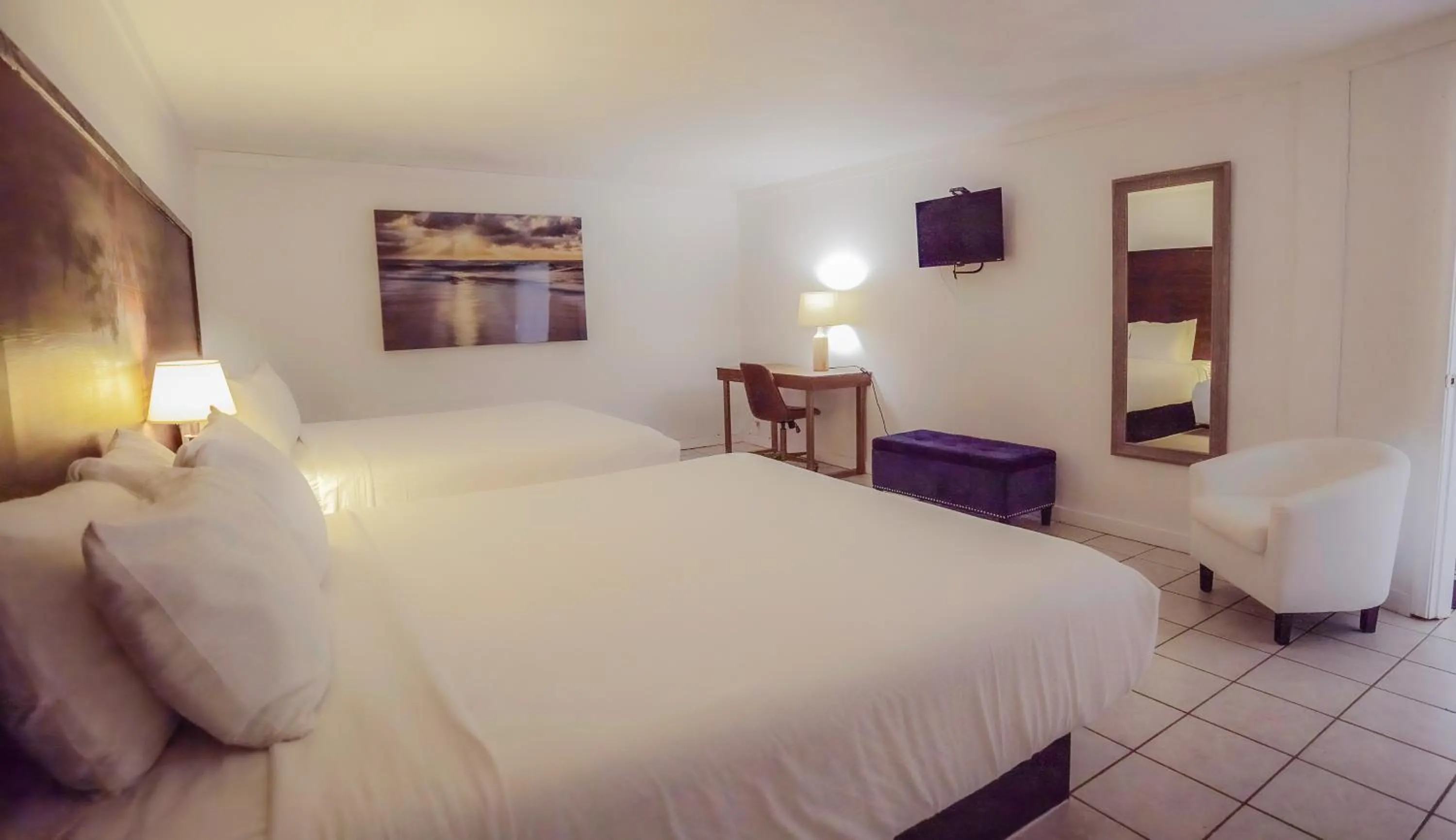 Bed in Banana Peel Lodge