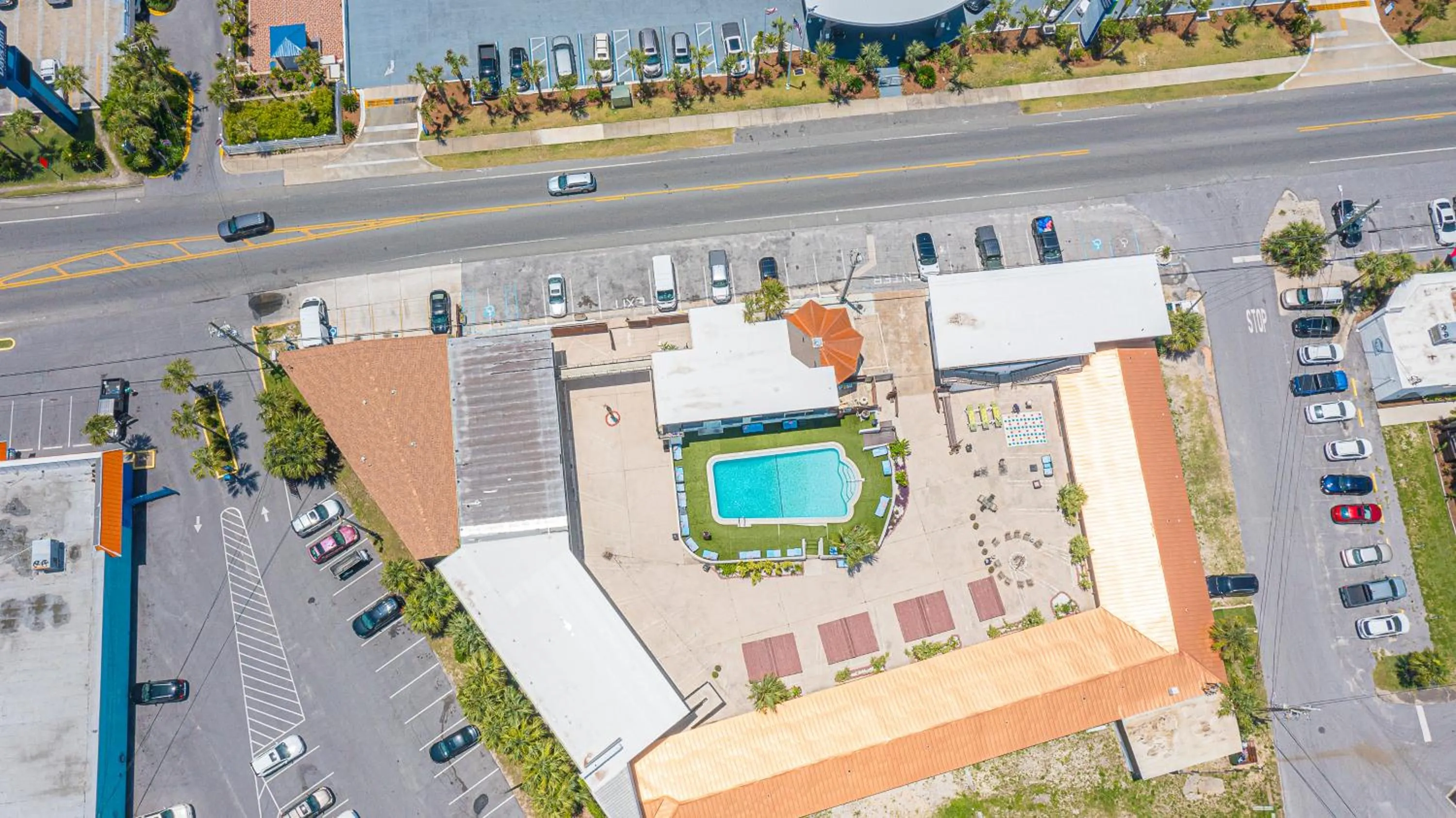 Bird's eye view in Banana Peel Lodge