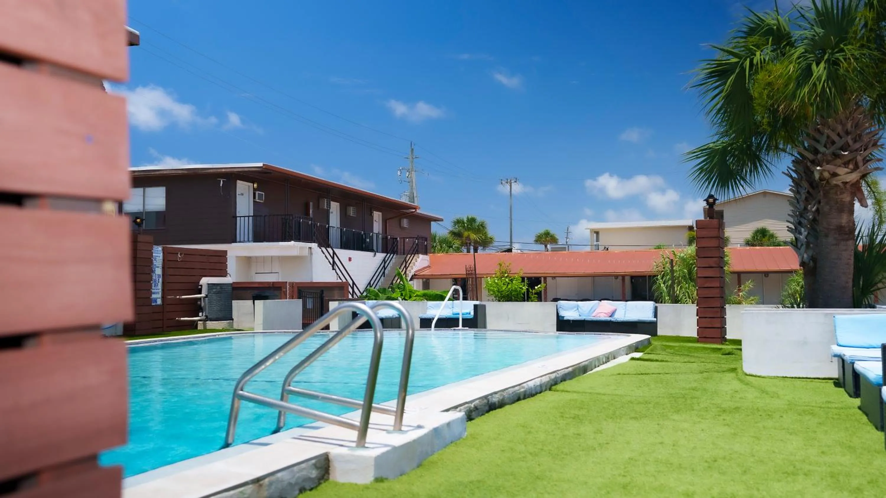 Property building in Banana Peel Lodge