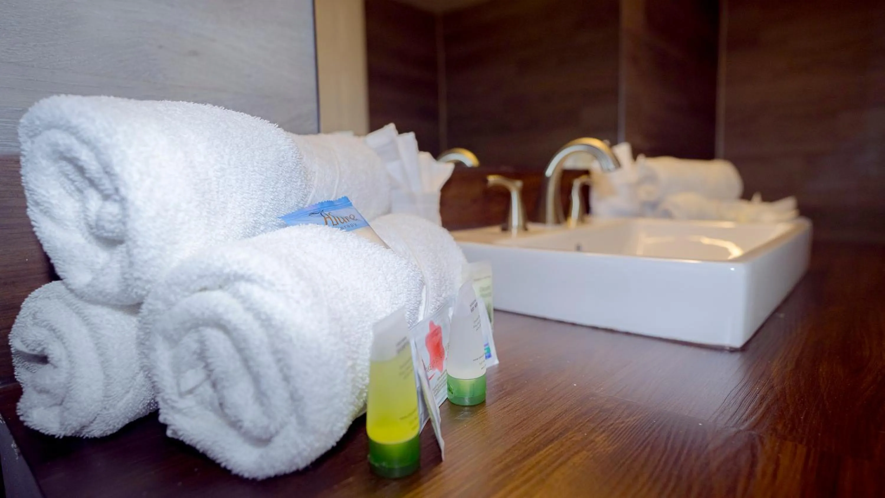 towels in Banana Peel Lodge