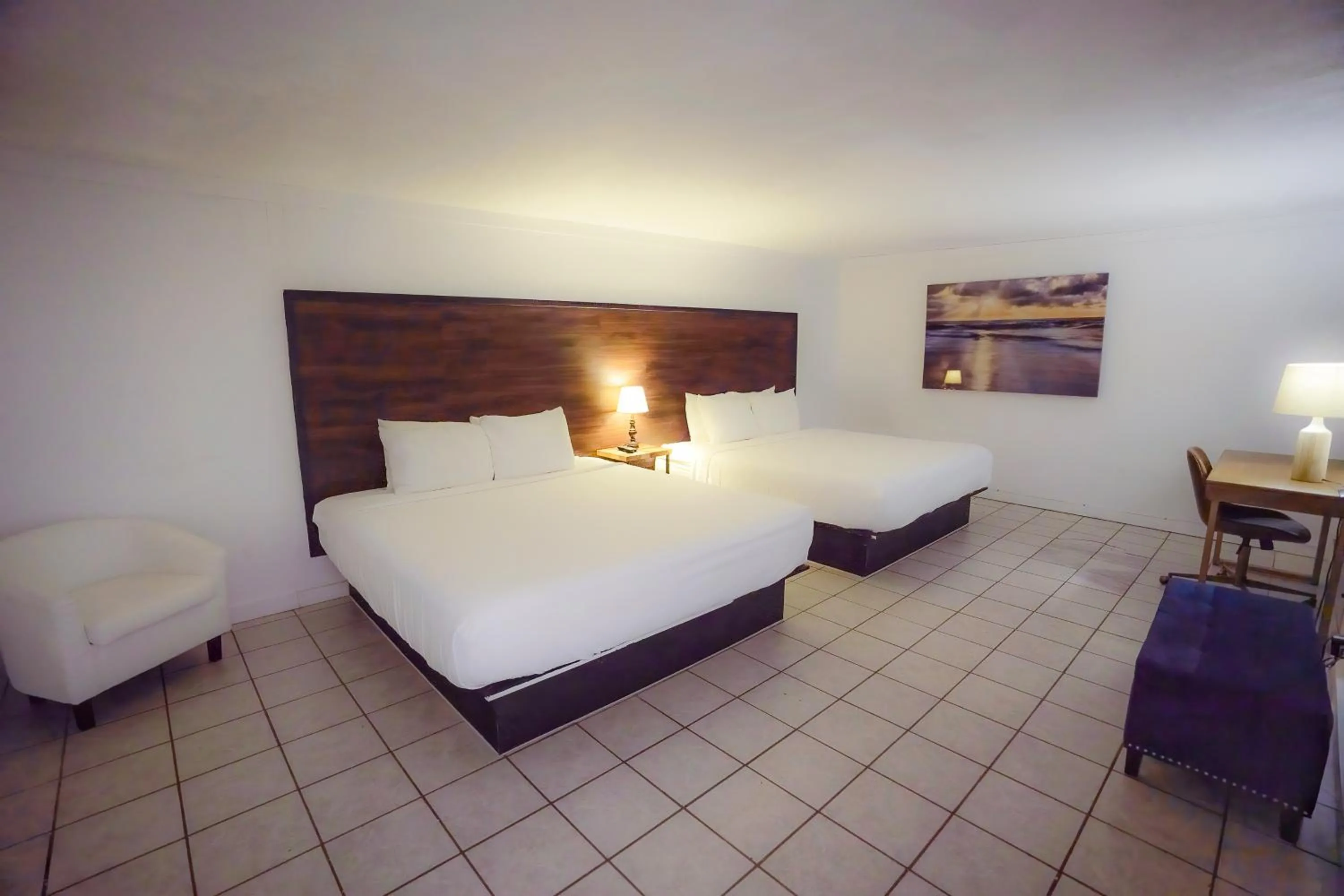 Bed in Banana Peel Lodge