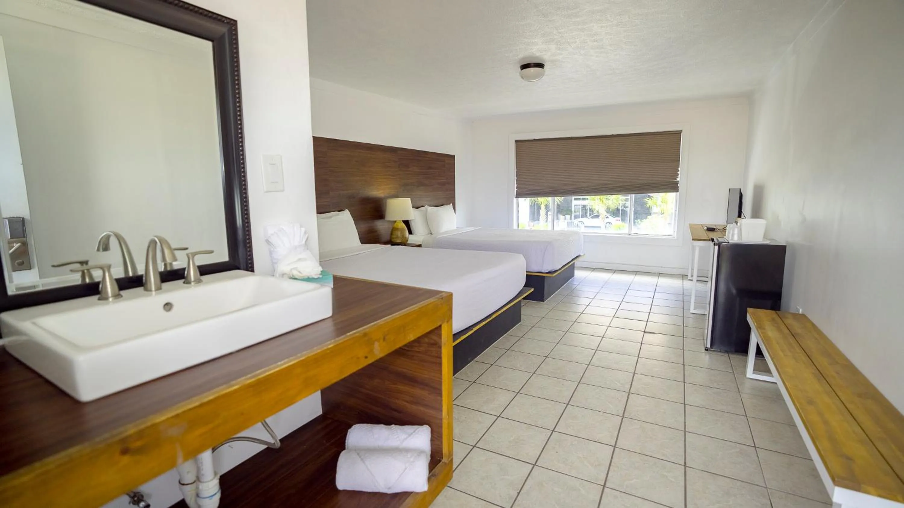 Bed in Banana Peel Lodge