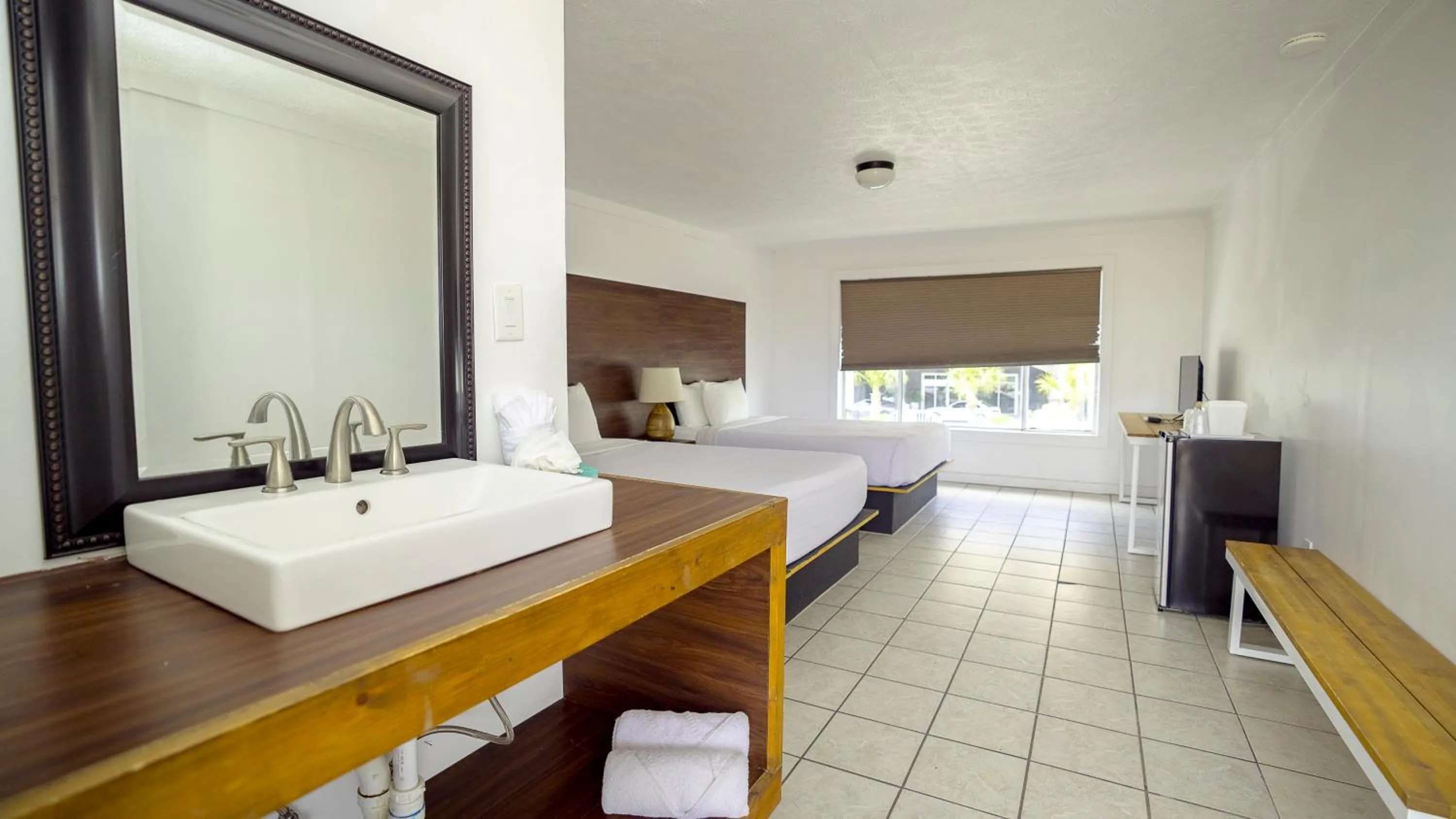 Bed in Banana Peel Lodge