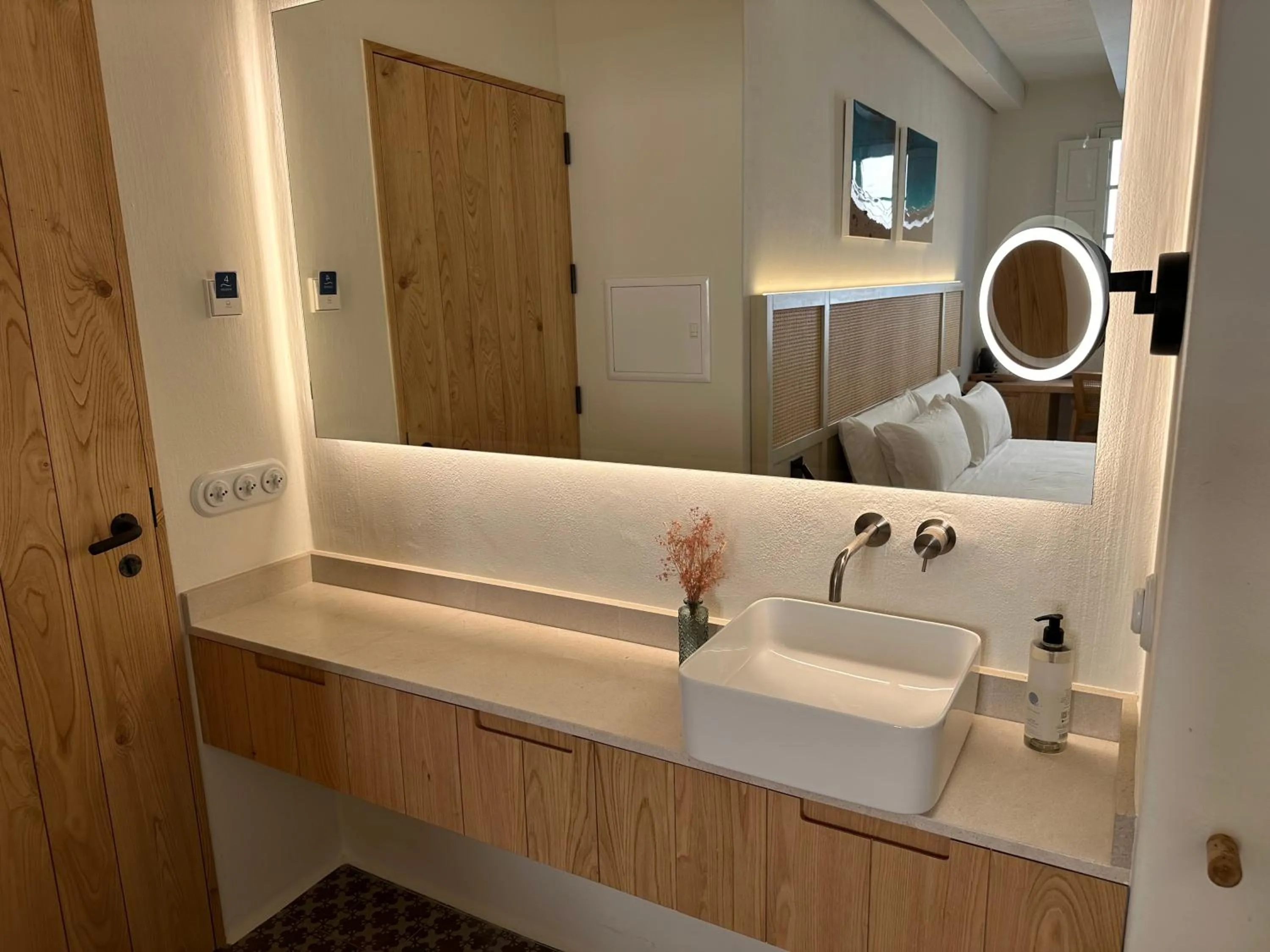 Bathroom in SetBlaus Boutique Hotel
