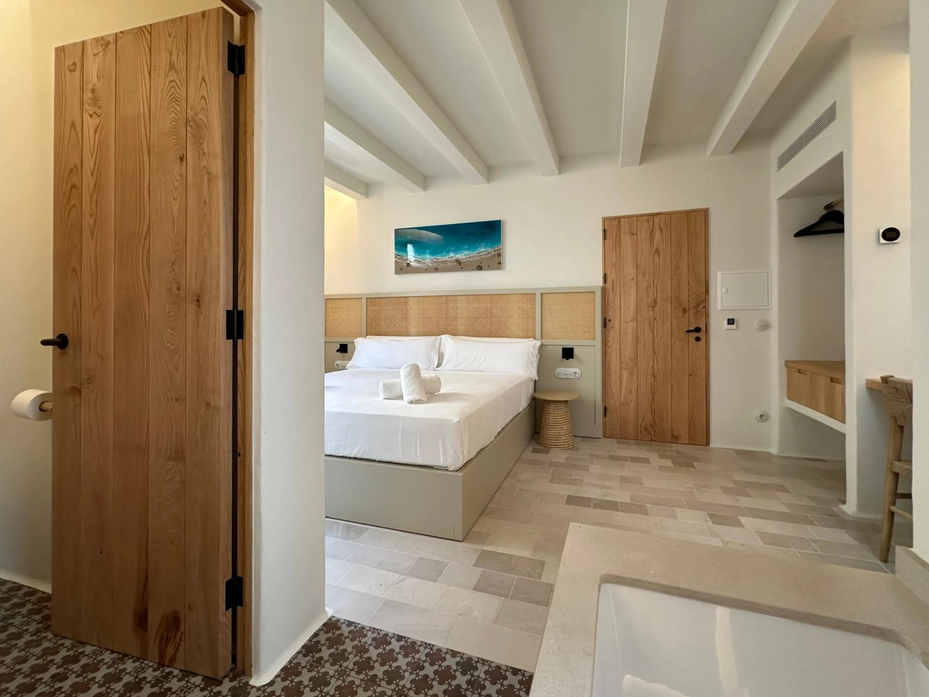Bathroom, Bed in SetBlaus Boutique Hotel