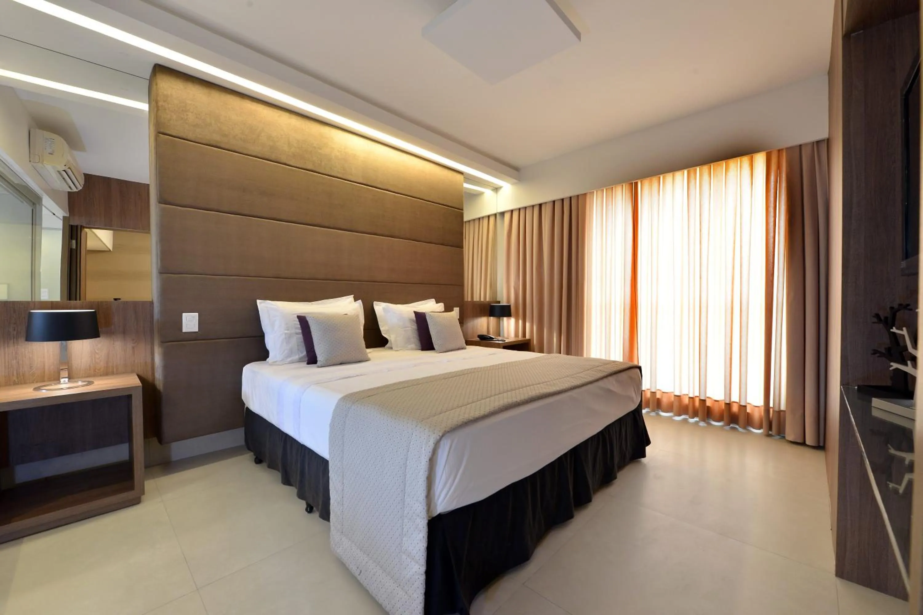 Photo of the whole room, Bed in Hotel Beira Mar