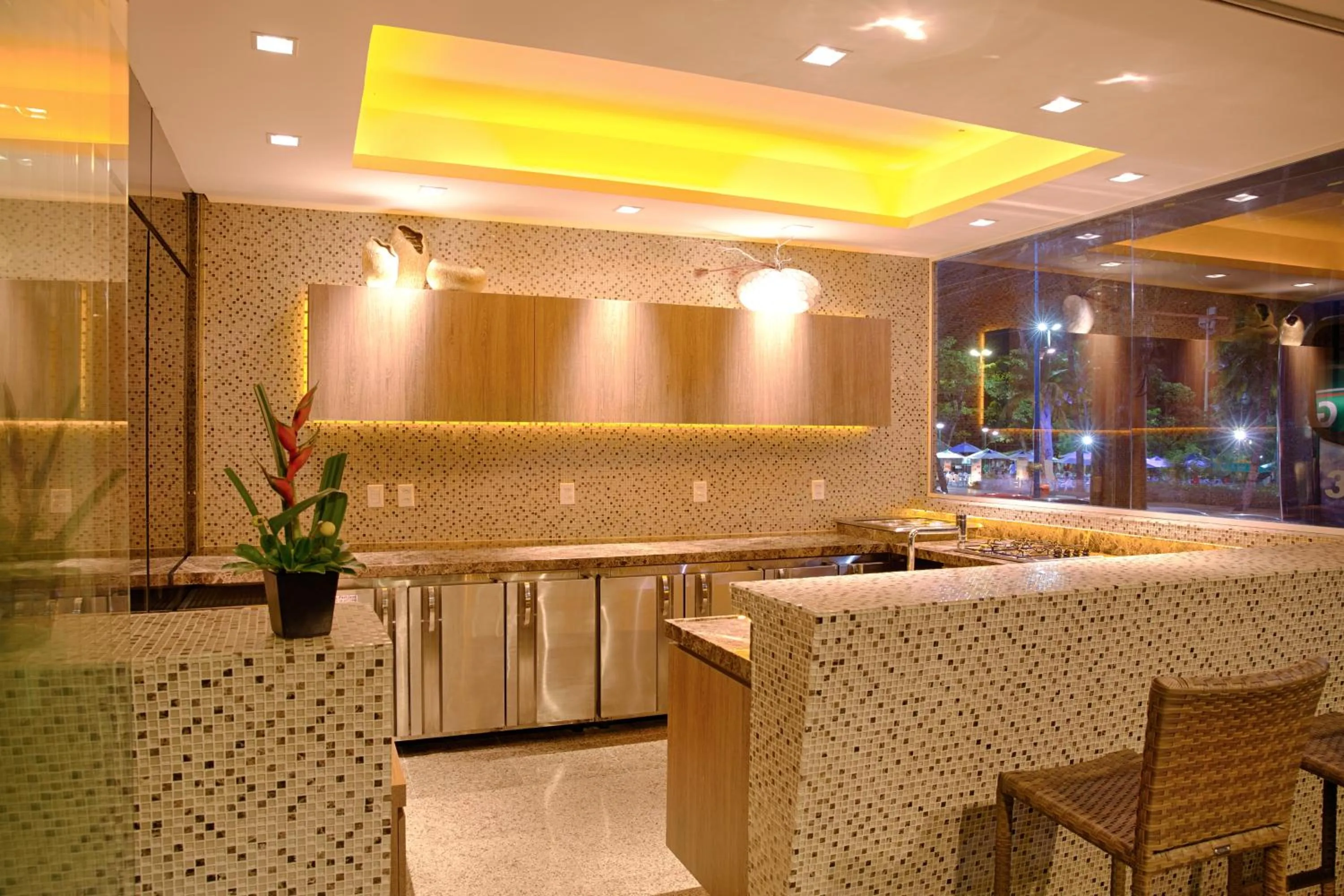 Communal lounge/ TV room in Hotel Beira Mar