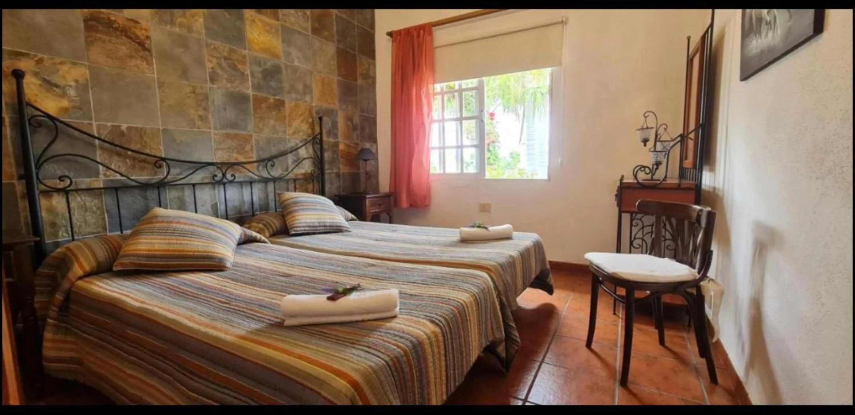 Property building, Bed in La Granja