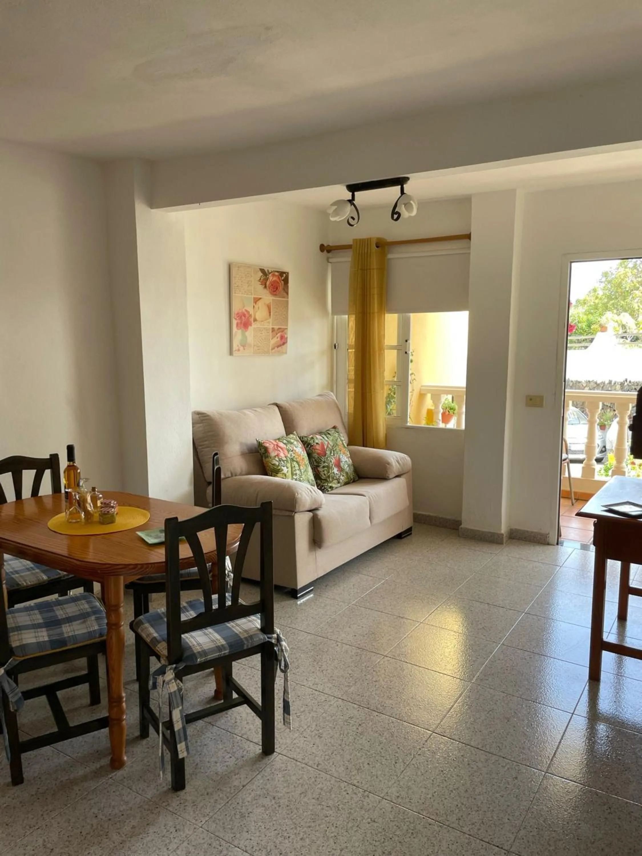 Property building in La Granja