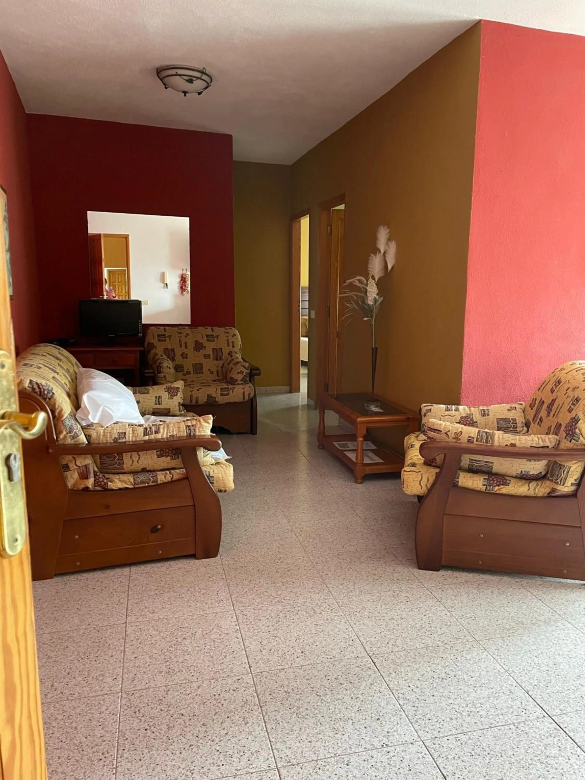 Property building in La Granja