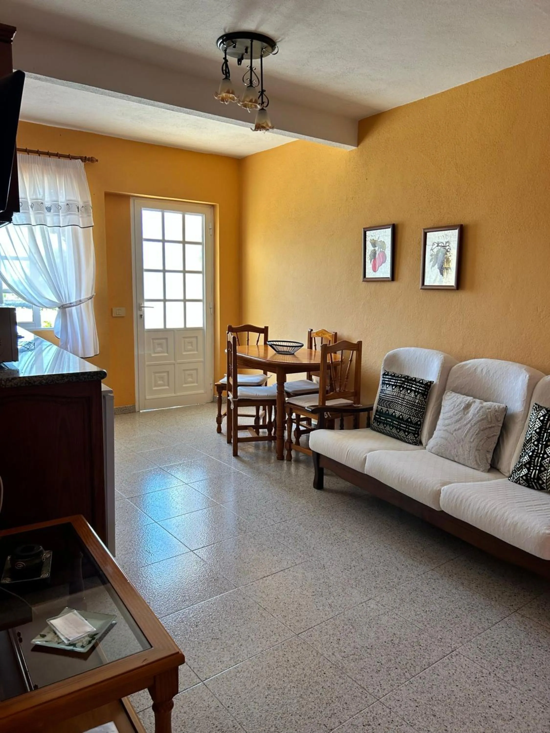 Property building in La Granja