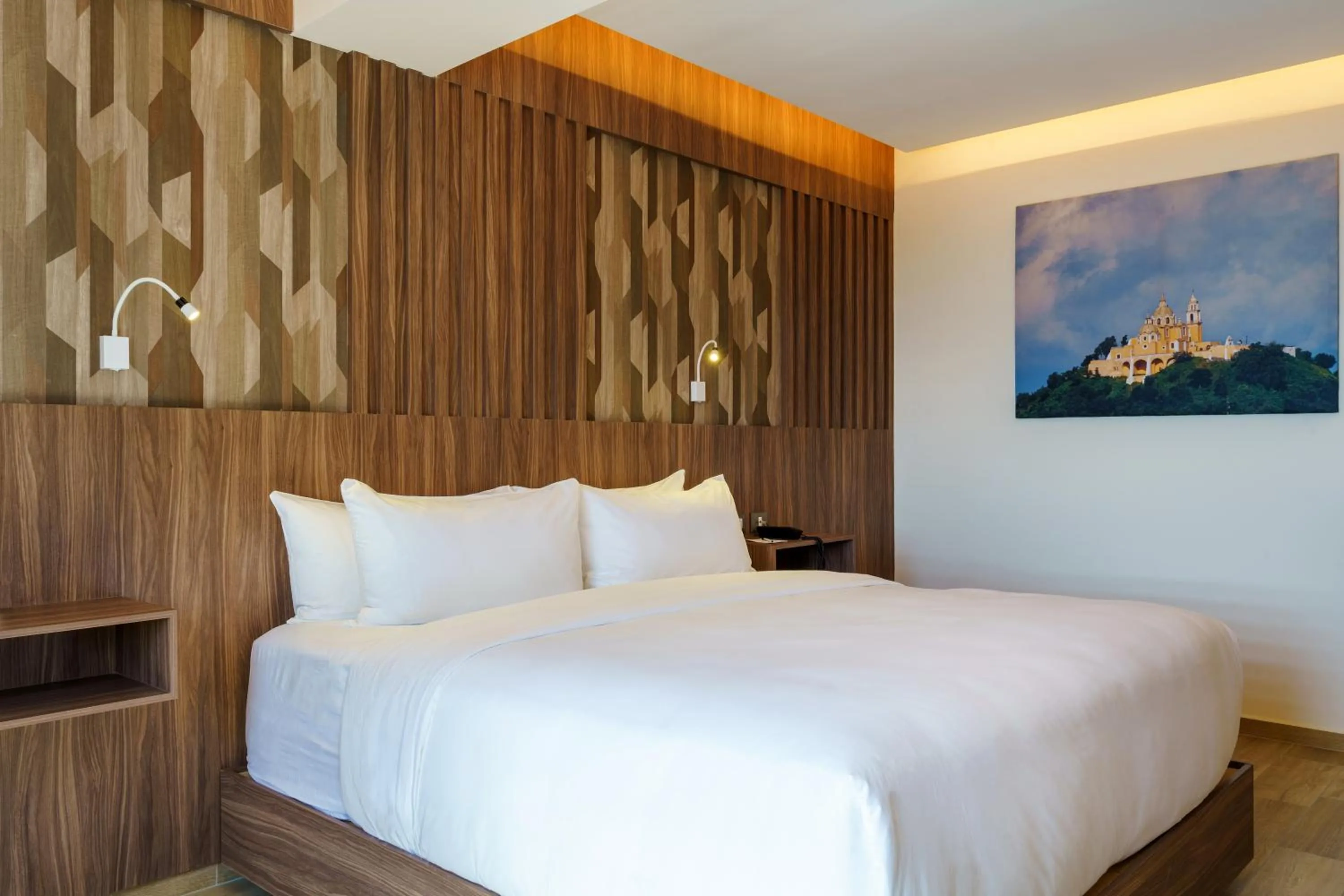 Bed in Radisson Puebla Angelopolis