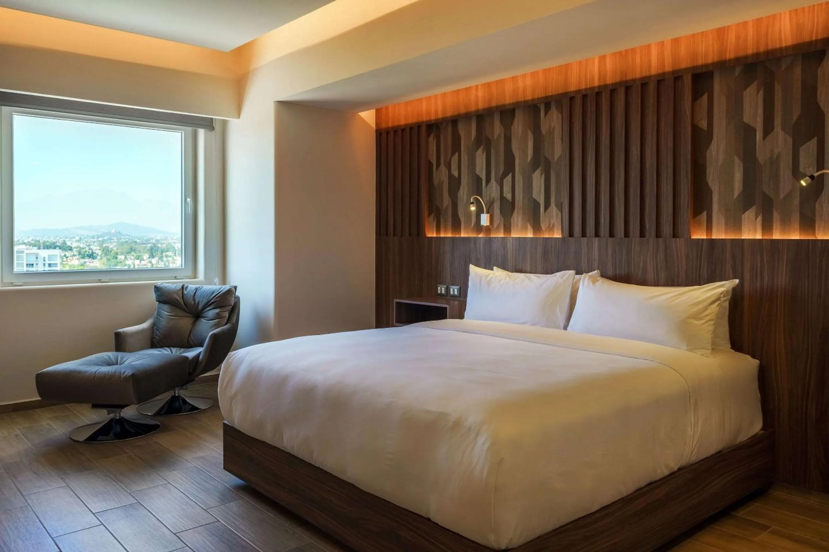 Bedroom, Bed in Radisson Puebla Angelopolis