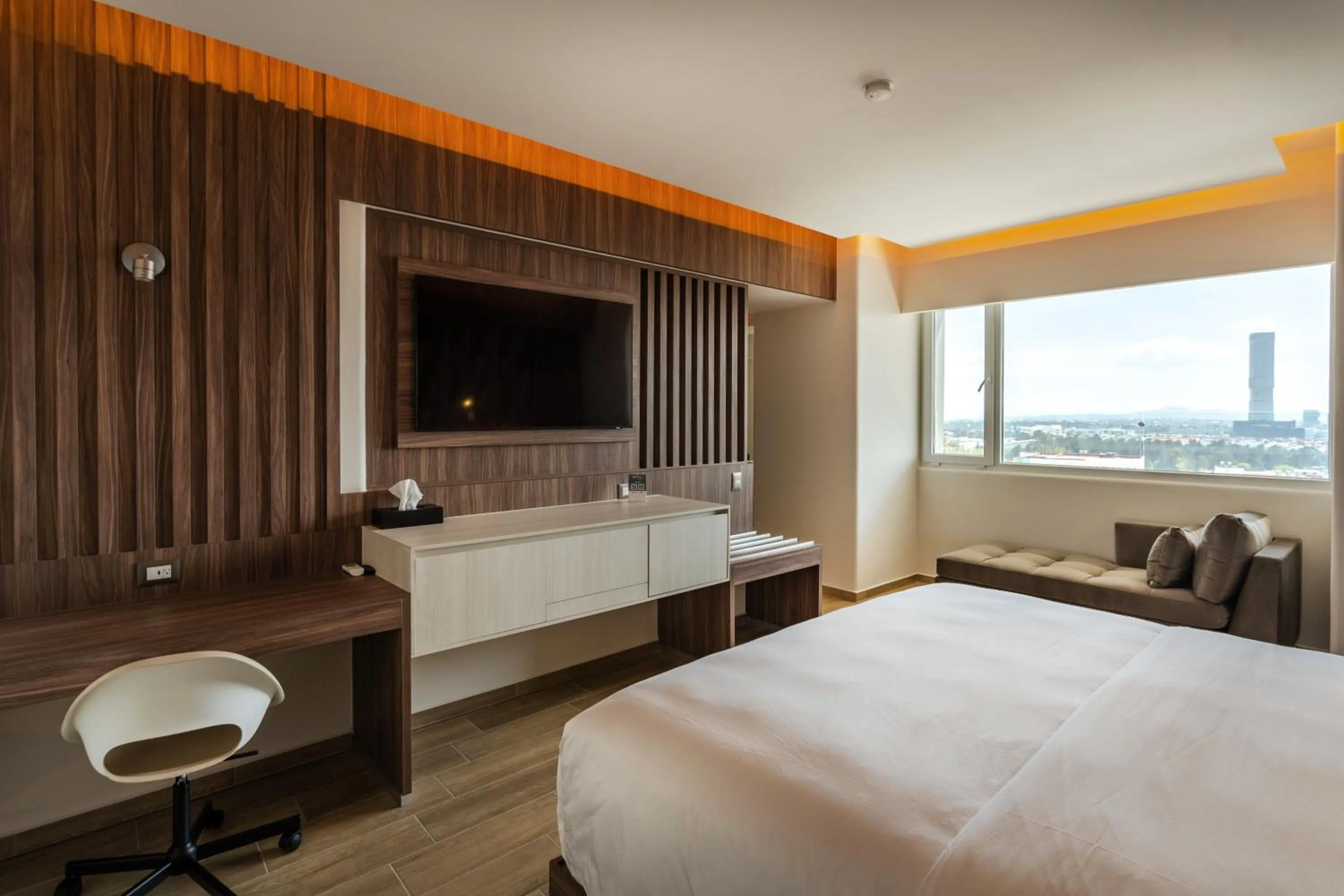 TV and multimedia, Bed in Radisson Puebla Angelopolis