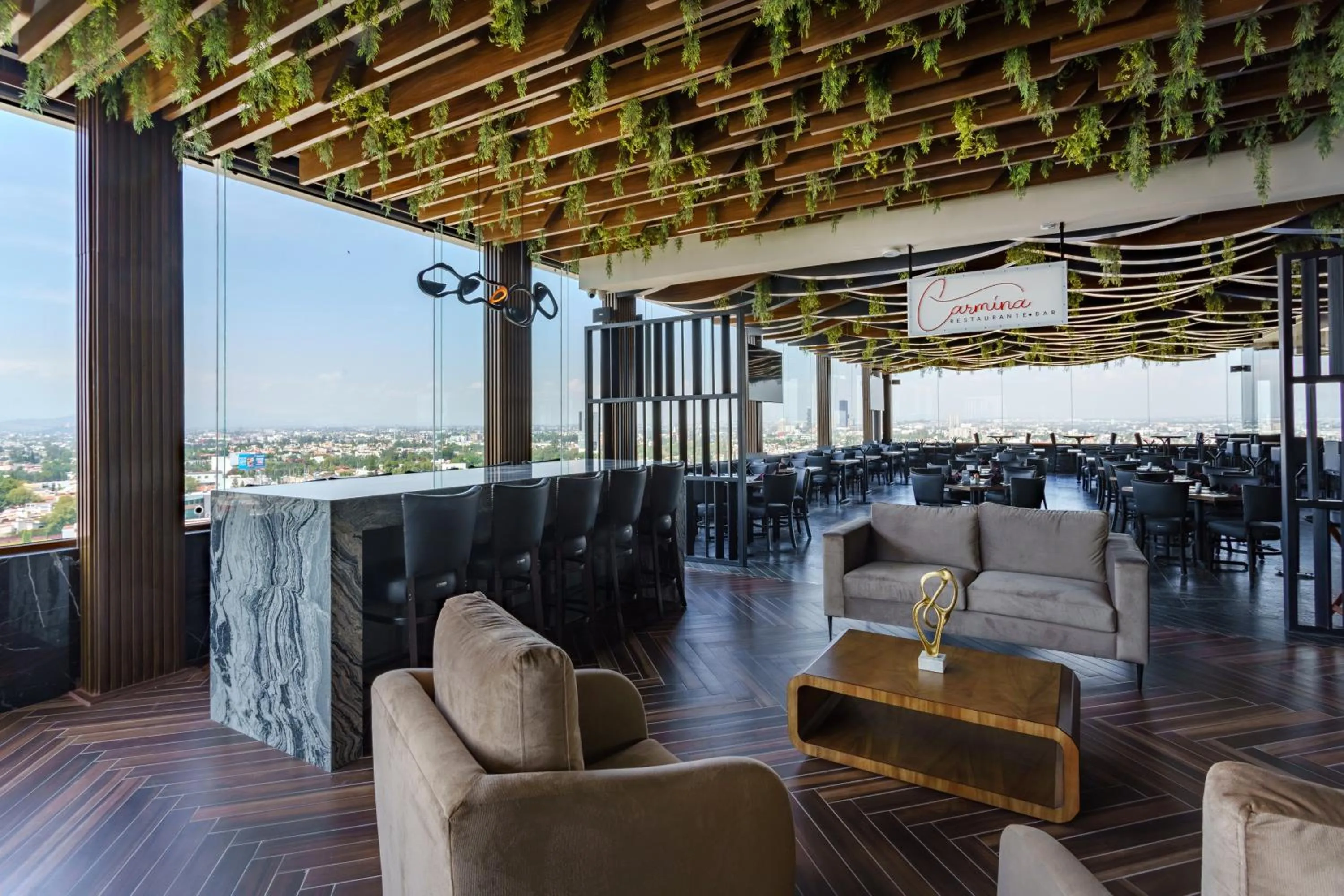 Restaurant/places to eat in Radisson Puebla Angelopolis