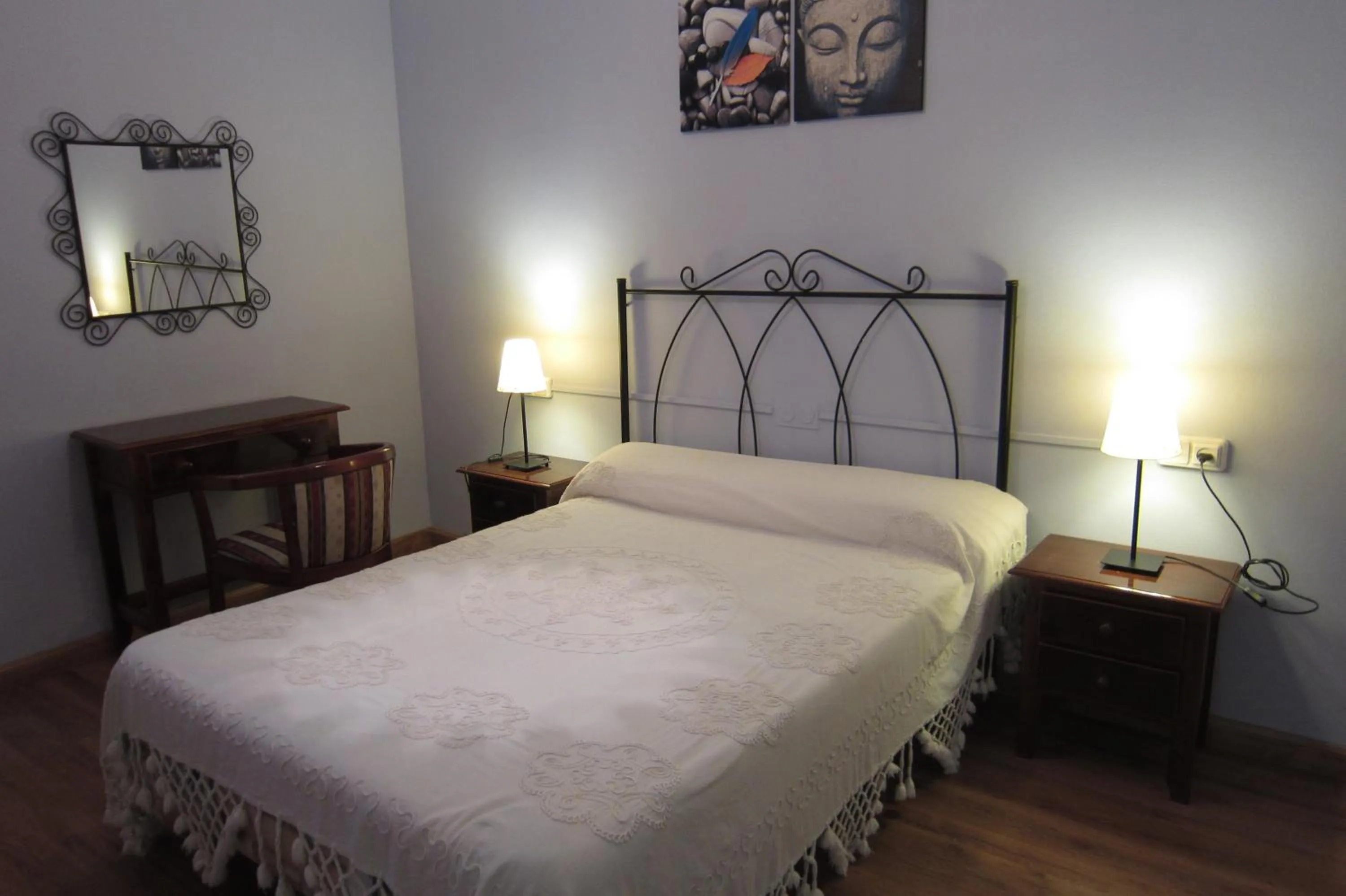 Photo of the whole room in Hotel Azabache Susierra