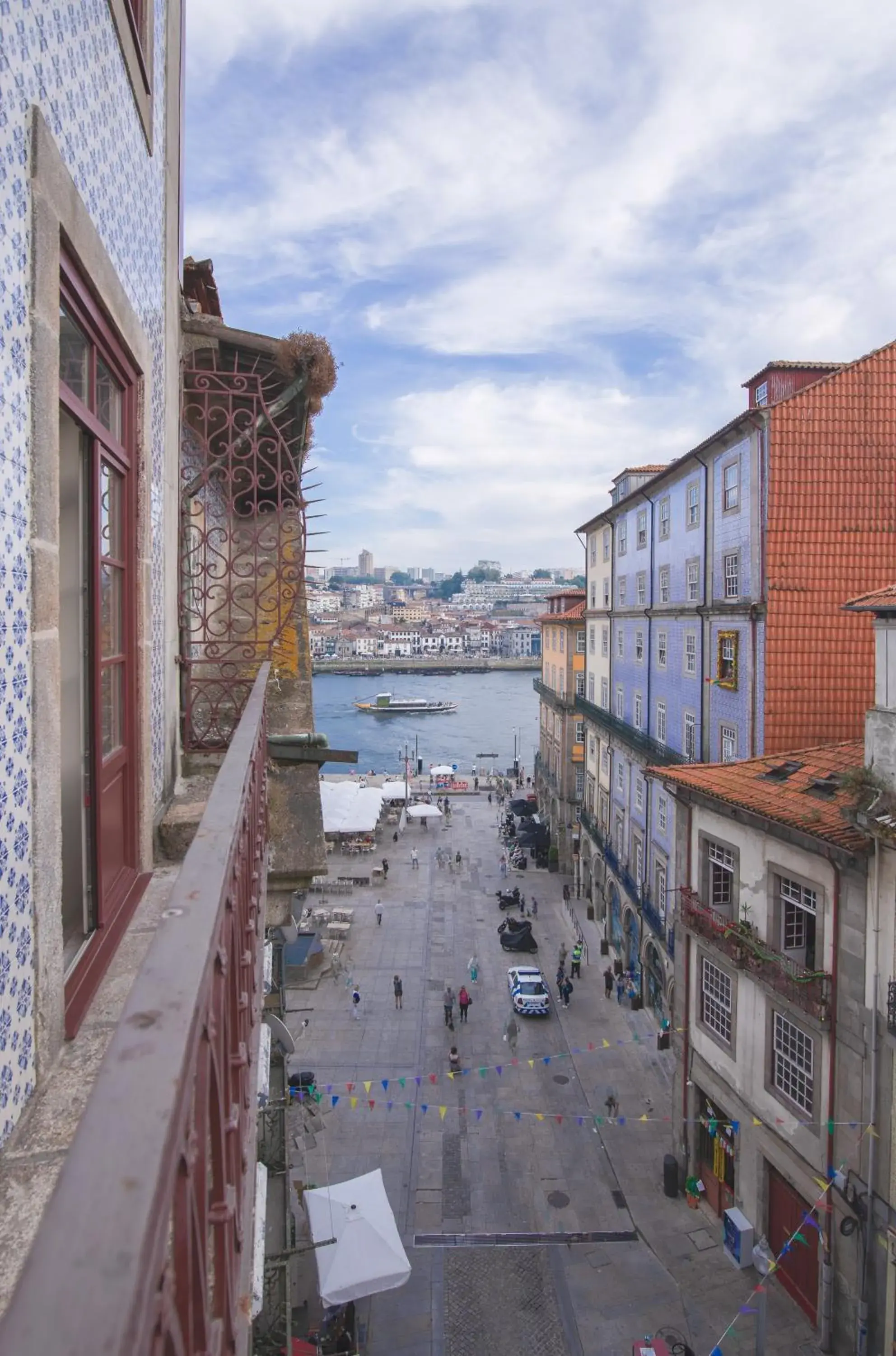 Studio with Balcony in VC Heritage Ribeira Porto Studio with Balcony in VC Heritage Ribeira Porto