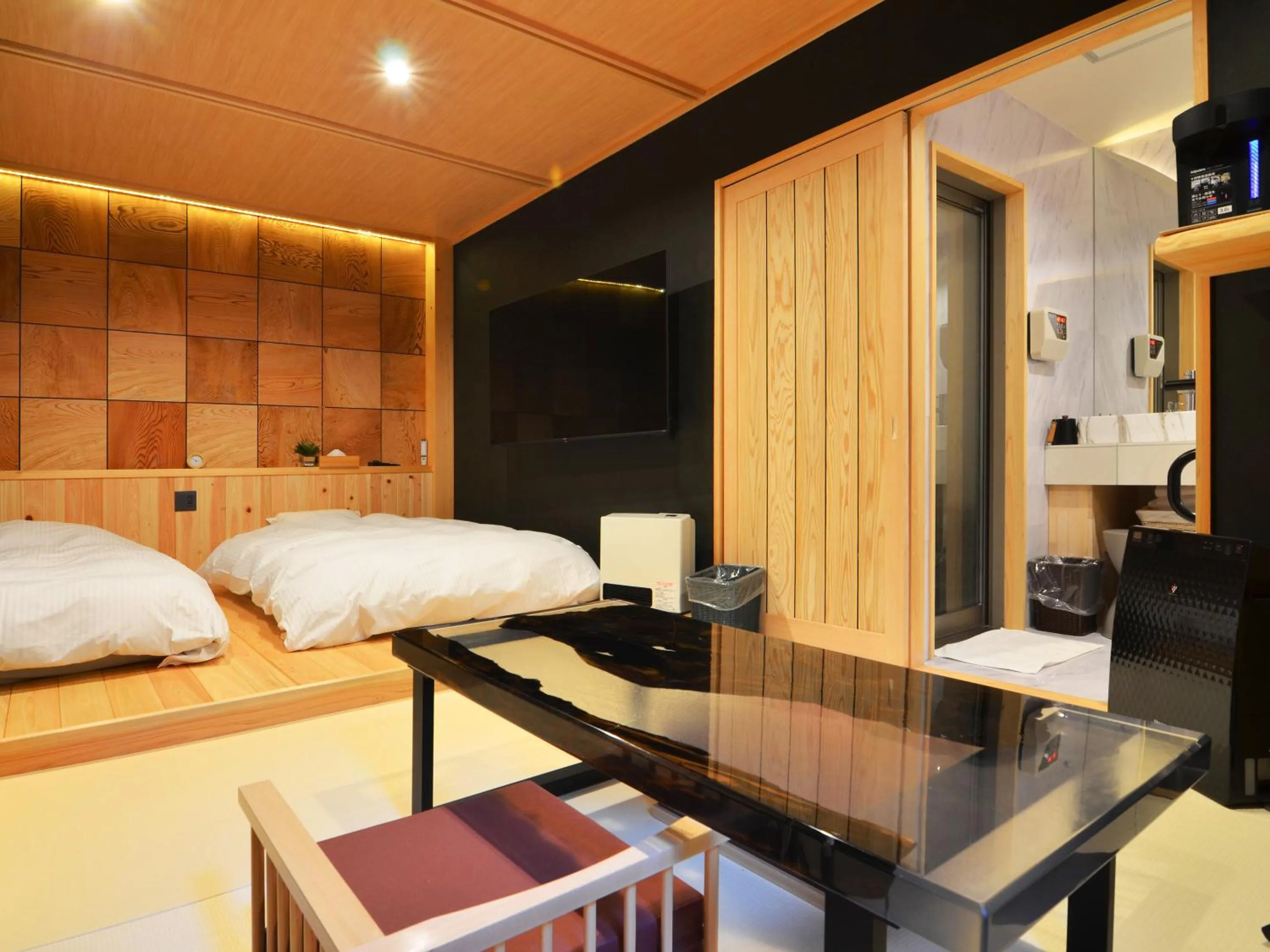 Living room, Bed in Totonoinoyado Shuntouan