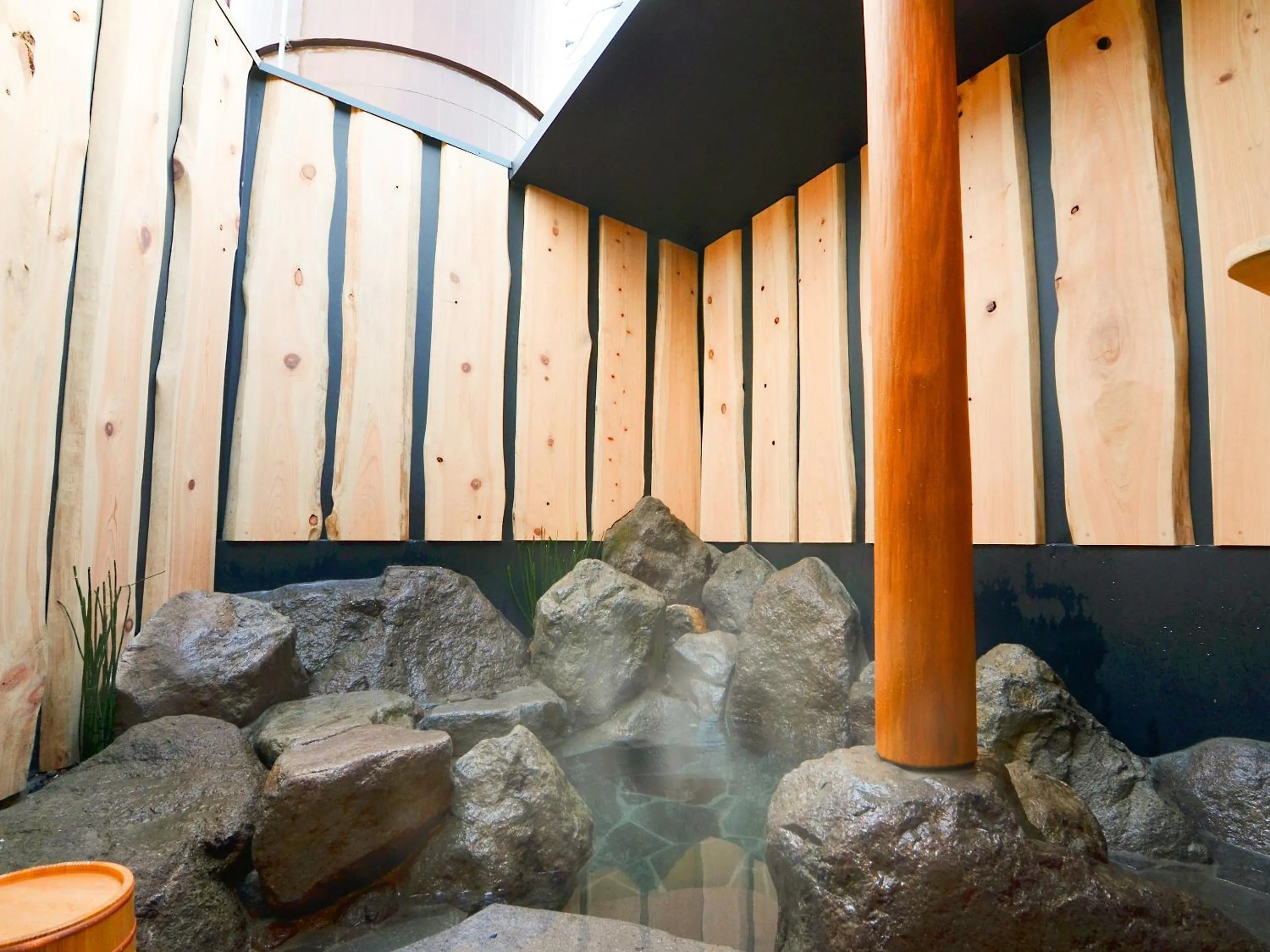 Hot Spring Bath in Totonoinoyado Shuntouan