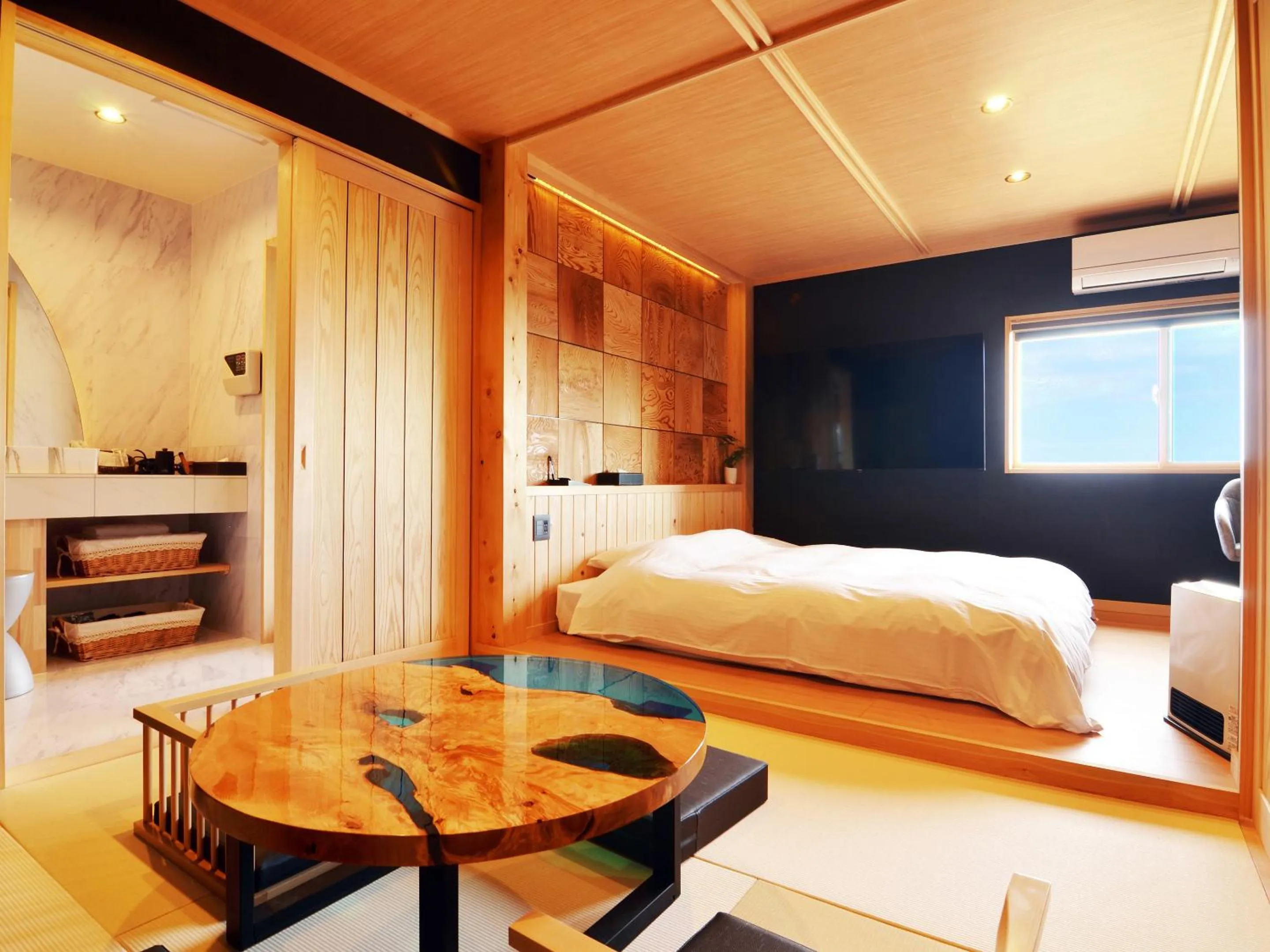 Living room, Bed in Totonoinoyado Shuntouan