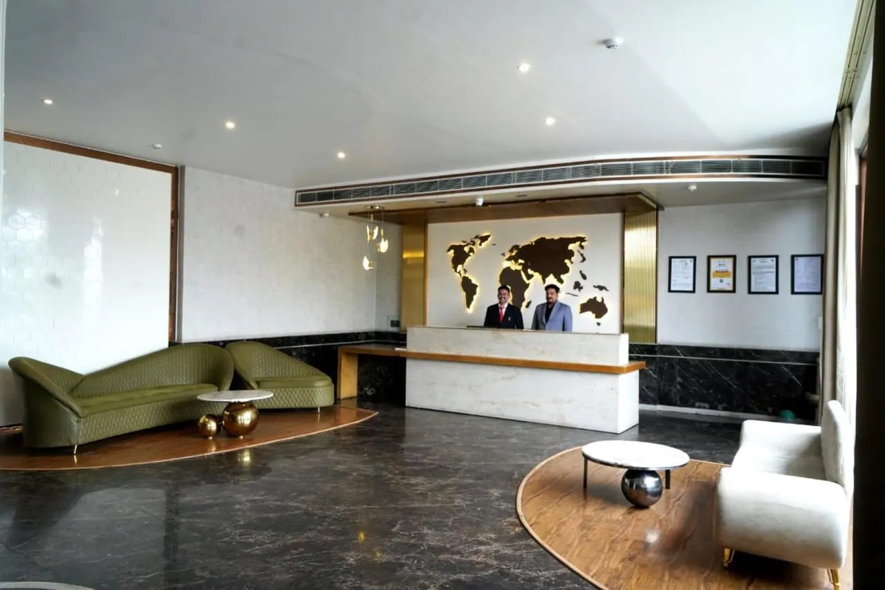 Lobby or reception in The Signet Royale Bathinda PB