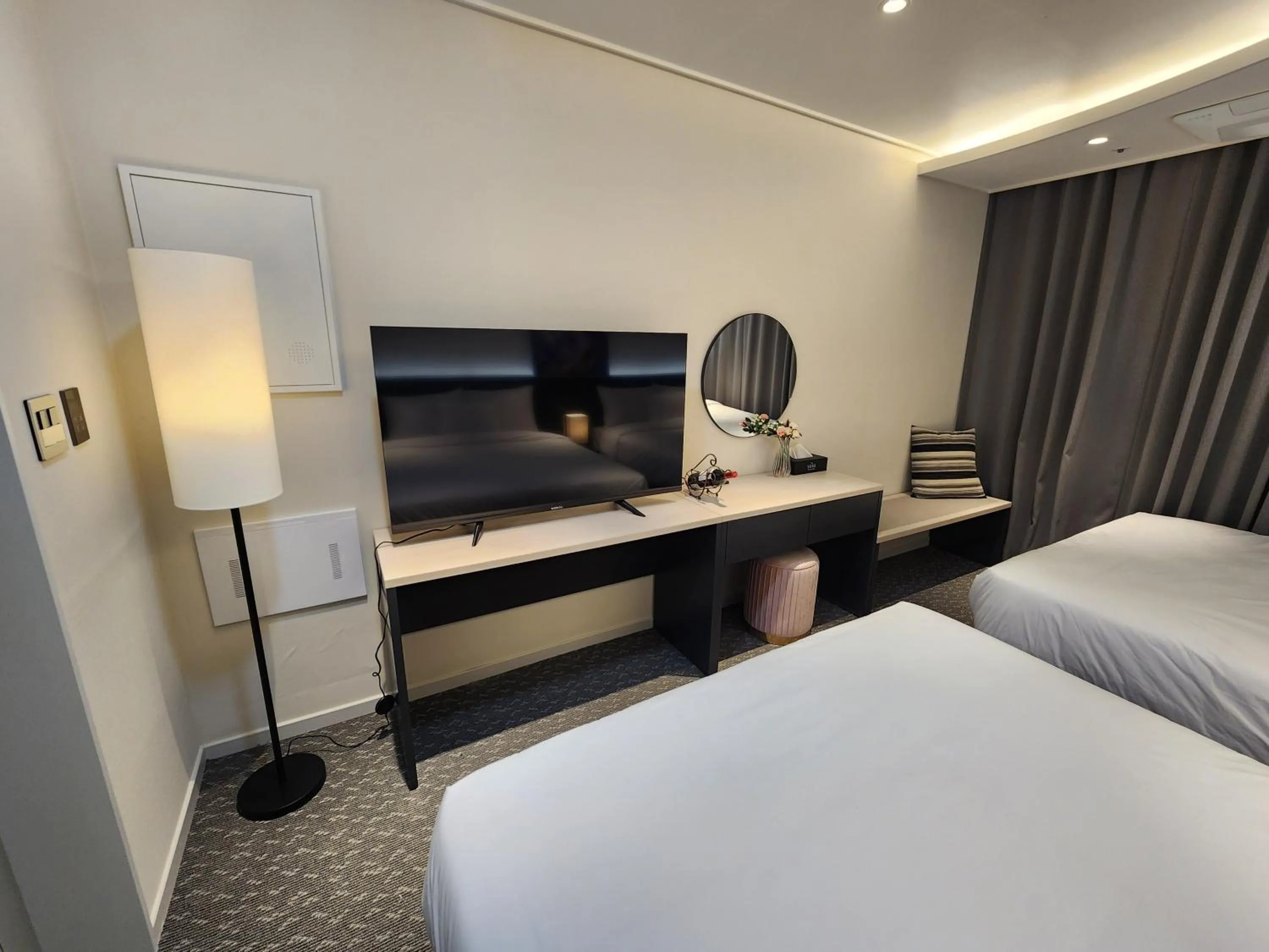 Bed in SOTA SUITE Yangyang Granbay