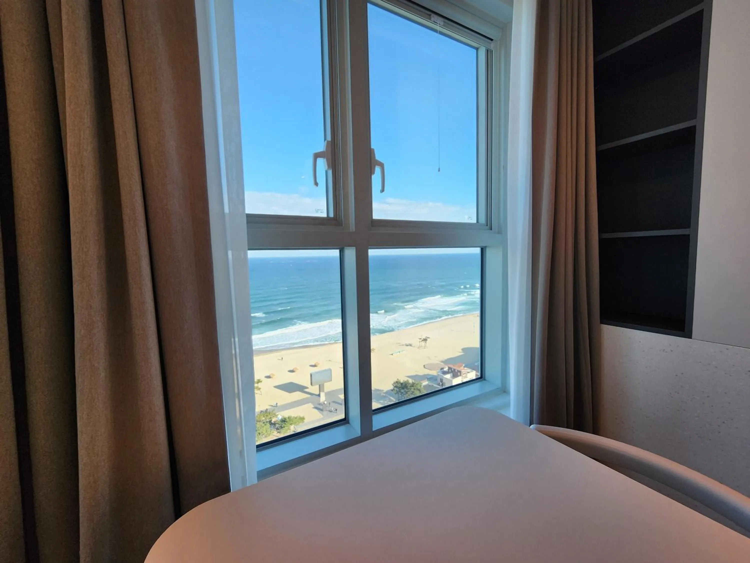 Bed in SOTA SUITE Yangyang Granbay