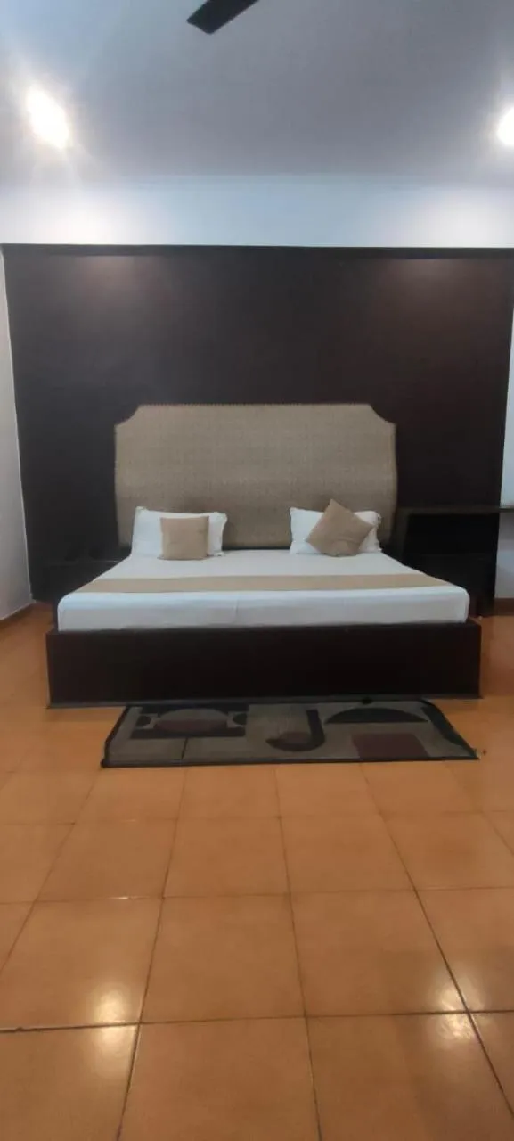 Bed in Mansarover Hotel & Banquets