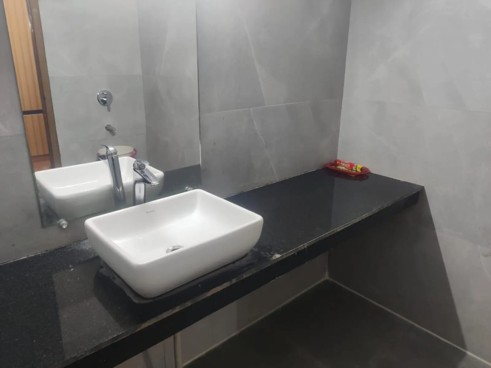 Mansarover Hotel & Banquets