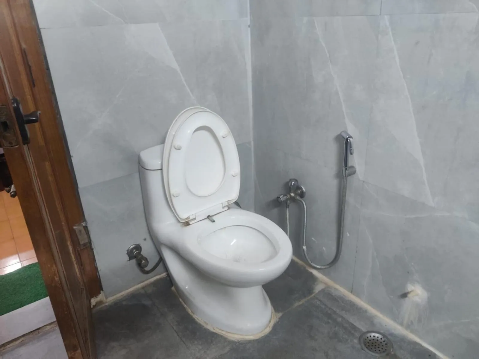 Mansarover Hotel & Banquets